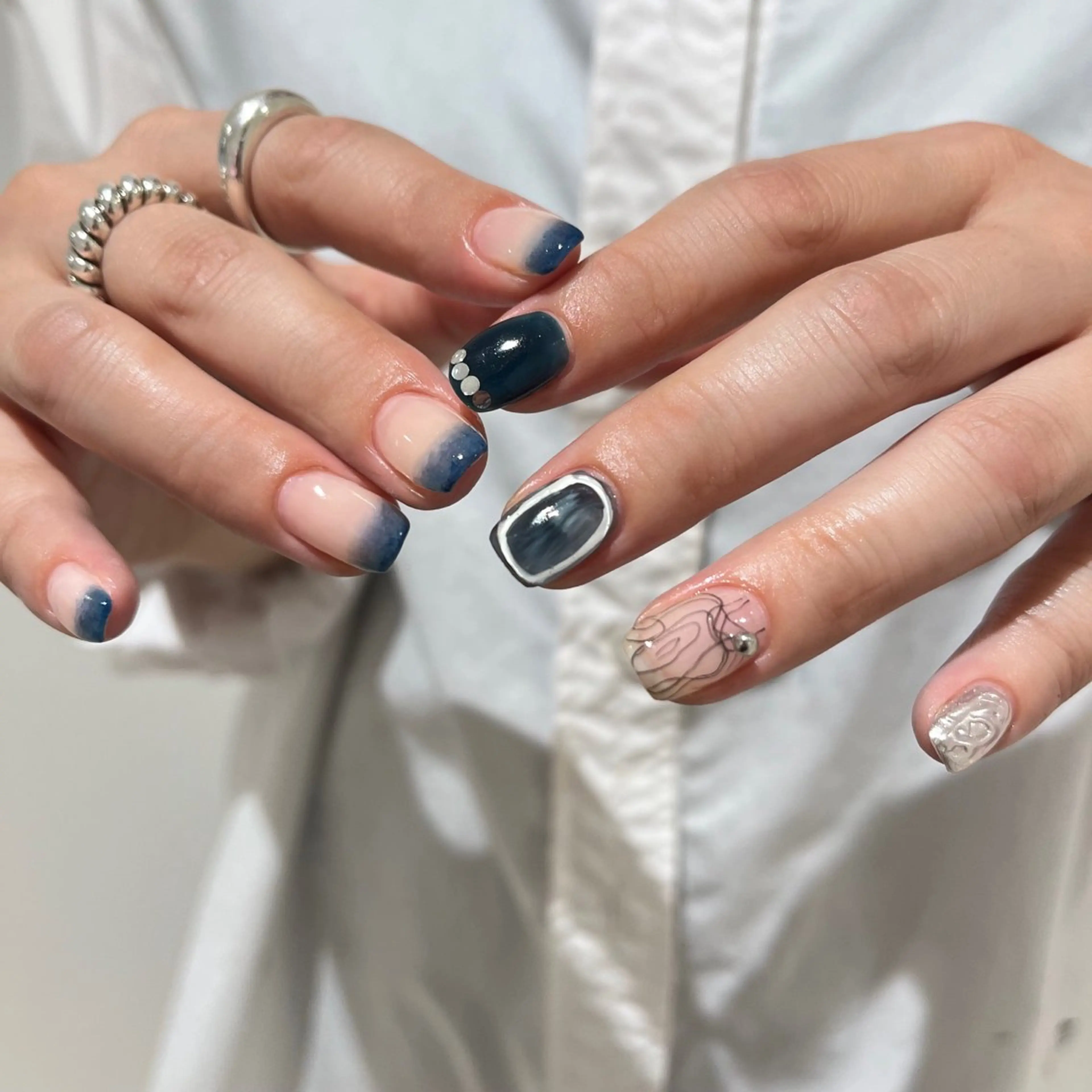 ネイル mano+所属・砂田 はるかのネイルデザイン