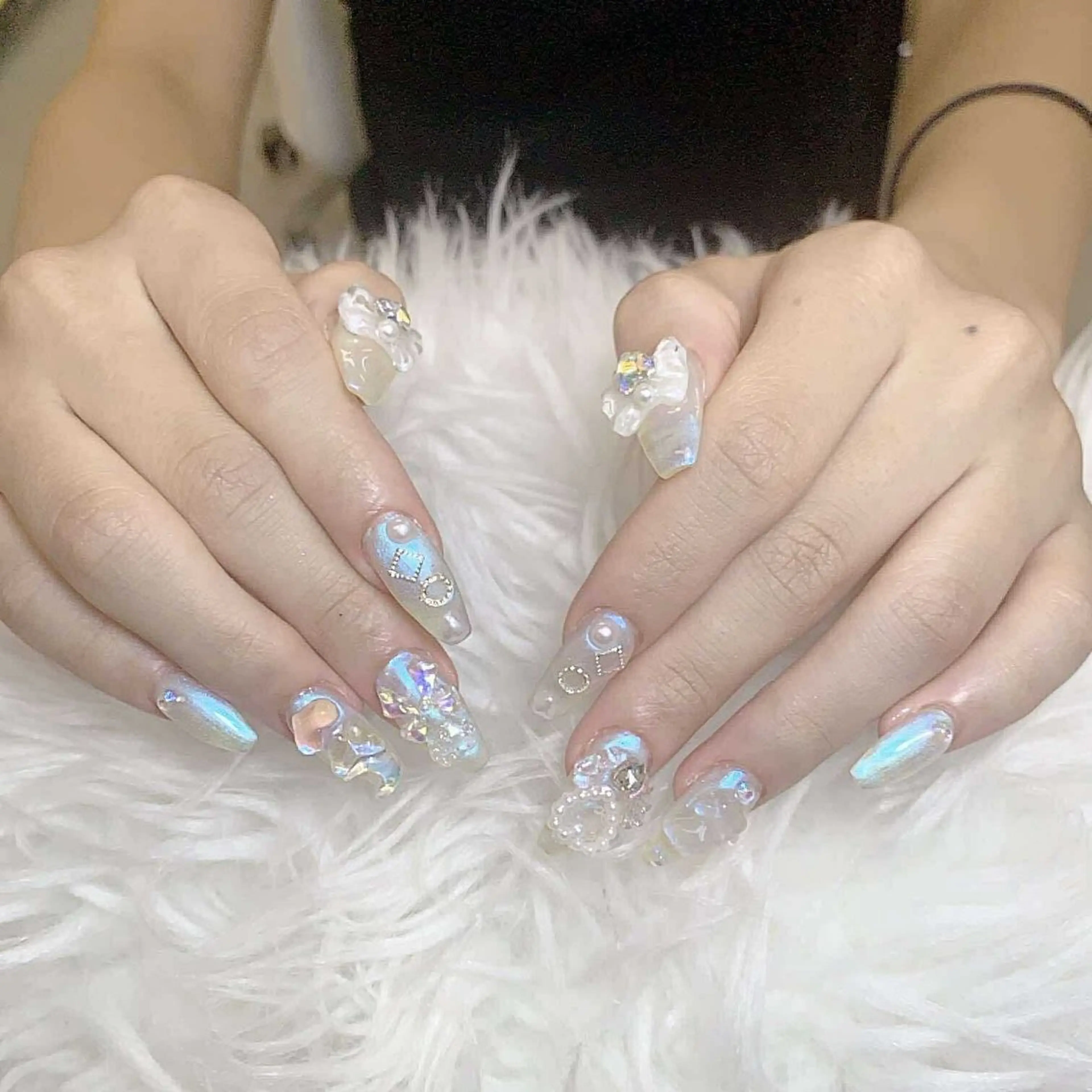 ネイル チークネイル 長さ出し フレンチネイル ジェルネイル ガラスフレンチ ハンドネイル anh nail anne🤍のネイルデザイン