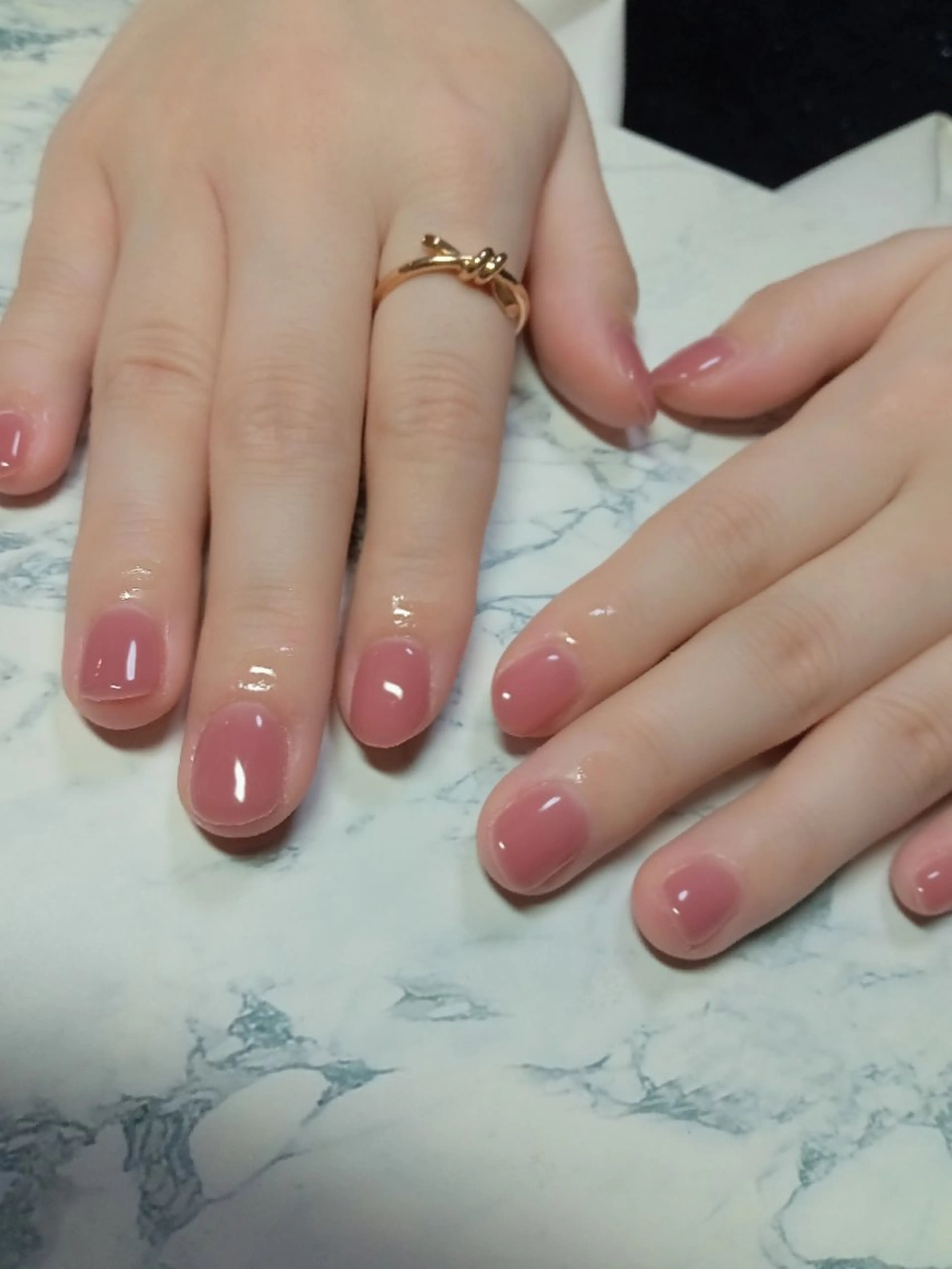 ネイル 長さ出し ジェルネイル キラキラネイル ラメ(グリッター) ラメグラデーション ハンドネイル flure de neige yukiのネイルデザイン