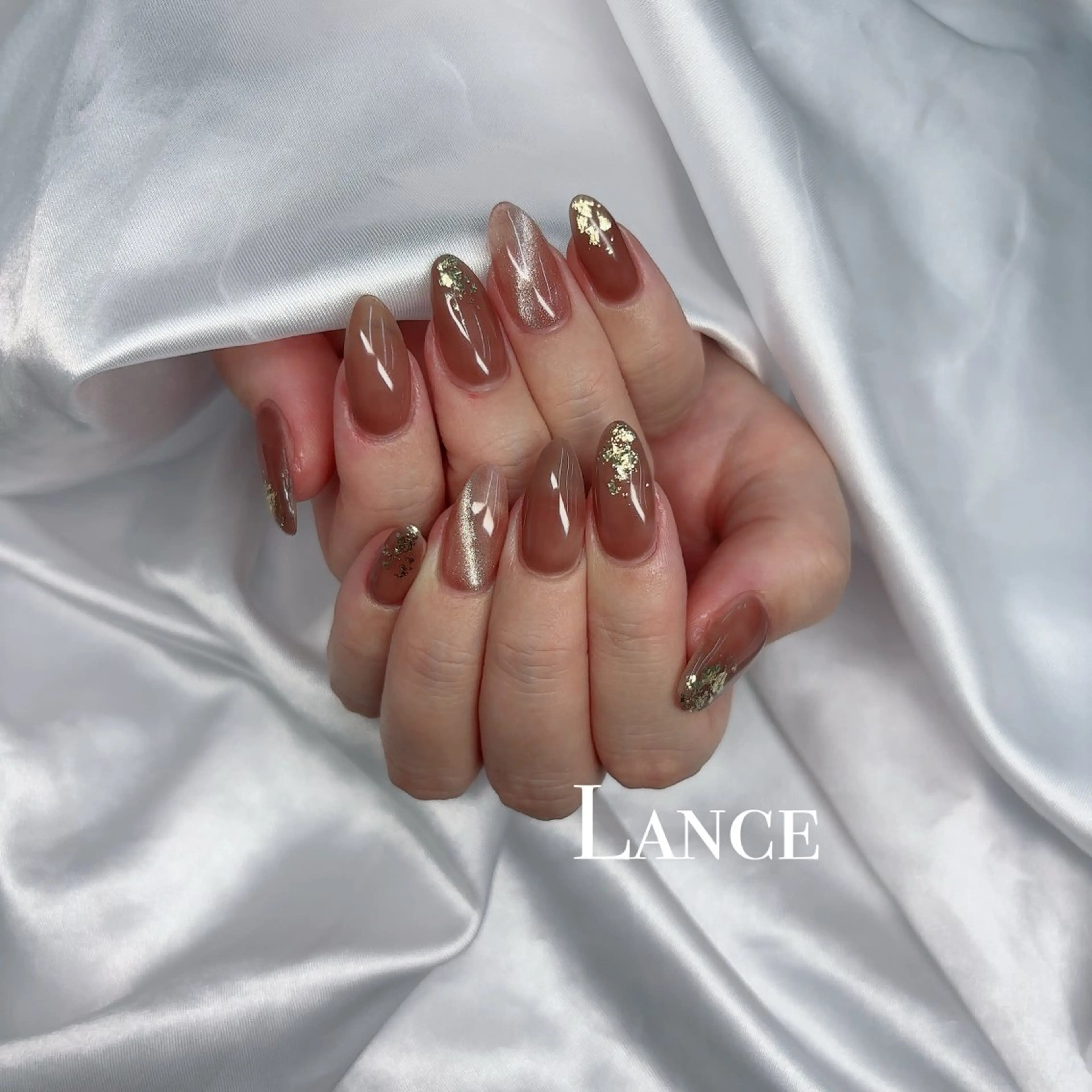 ネイル オーロラネイル フットネイル 氷ネイル・うるうるネイル キラキラネイル 韓国ネイル ハンドネイル Lance nailのネイルデザイン