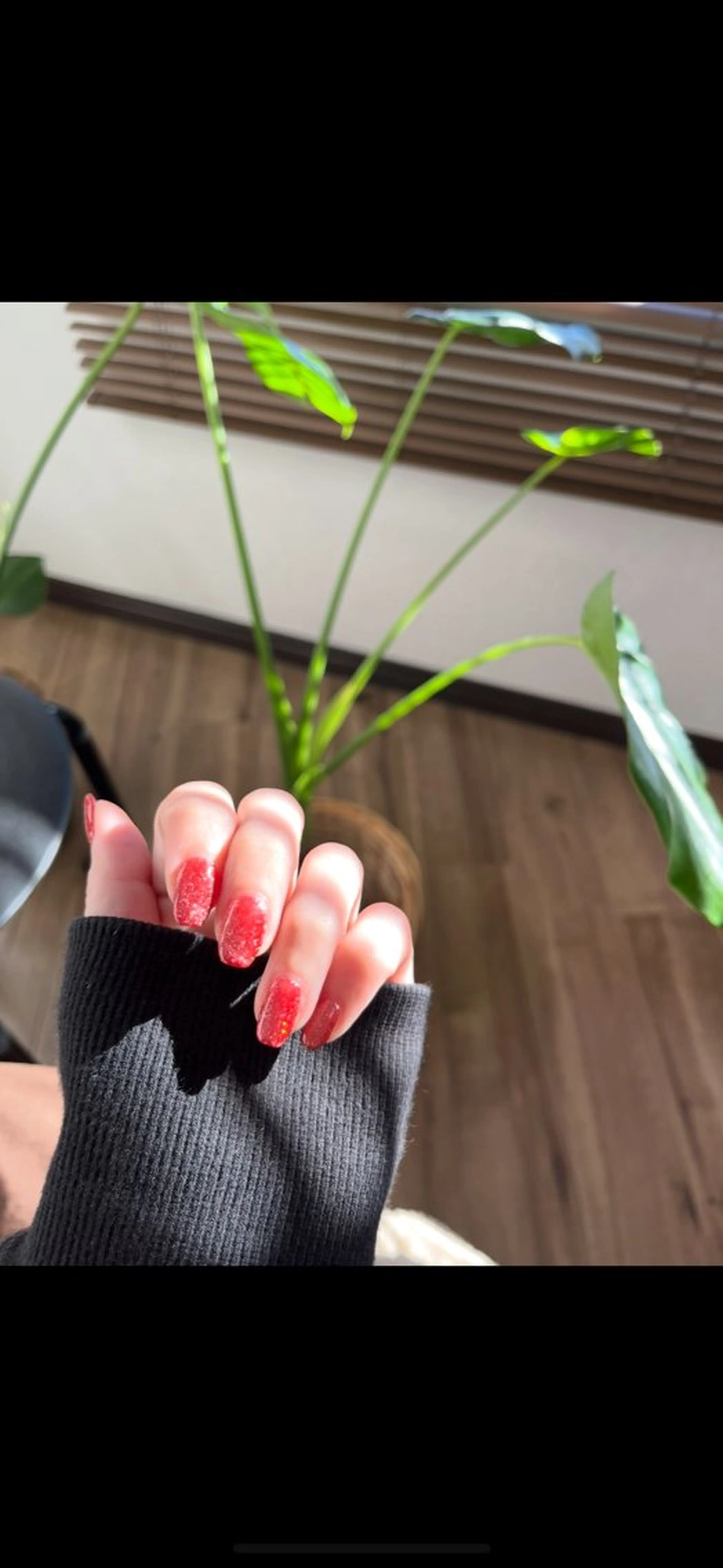 ネイル フラッシュネイル ワンカラーネイル ハンドネイル ネイルサロンshiki 平塚店所属・ウエダ ナツコのネイルデザイン