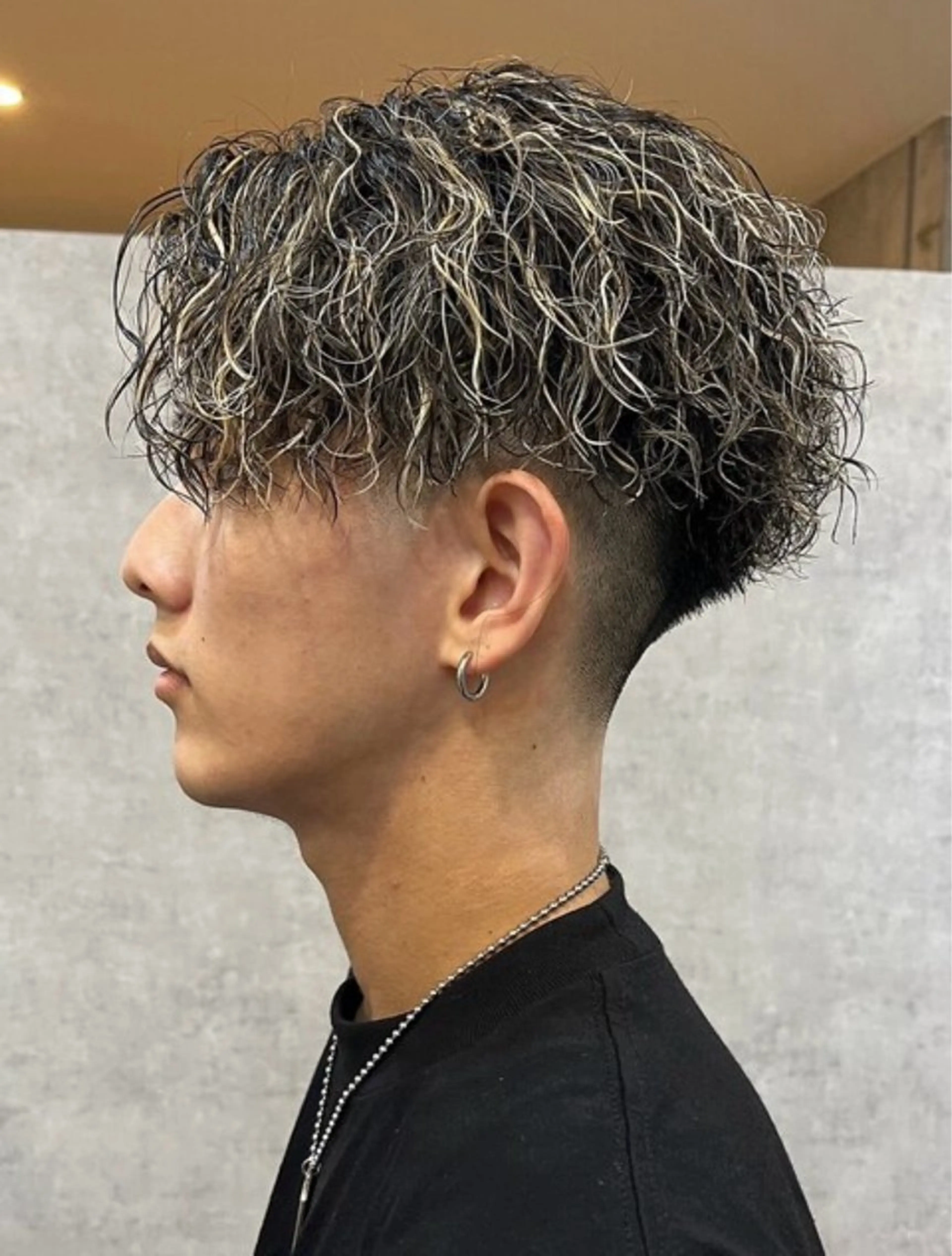 ダブルカラー、ブリーチ込み、ハイライトの写真