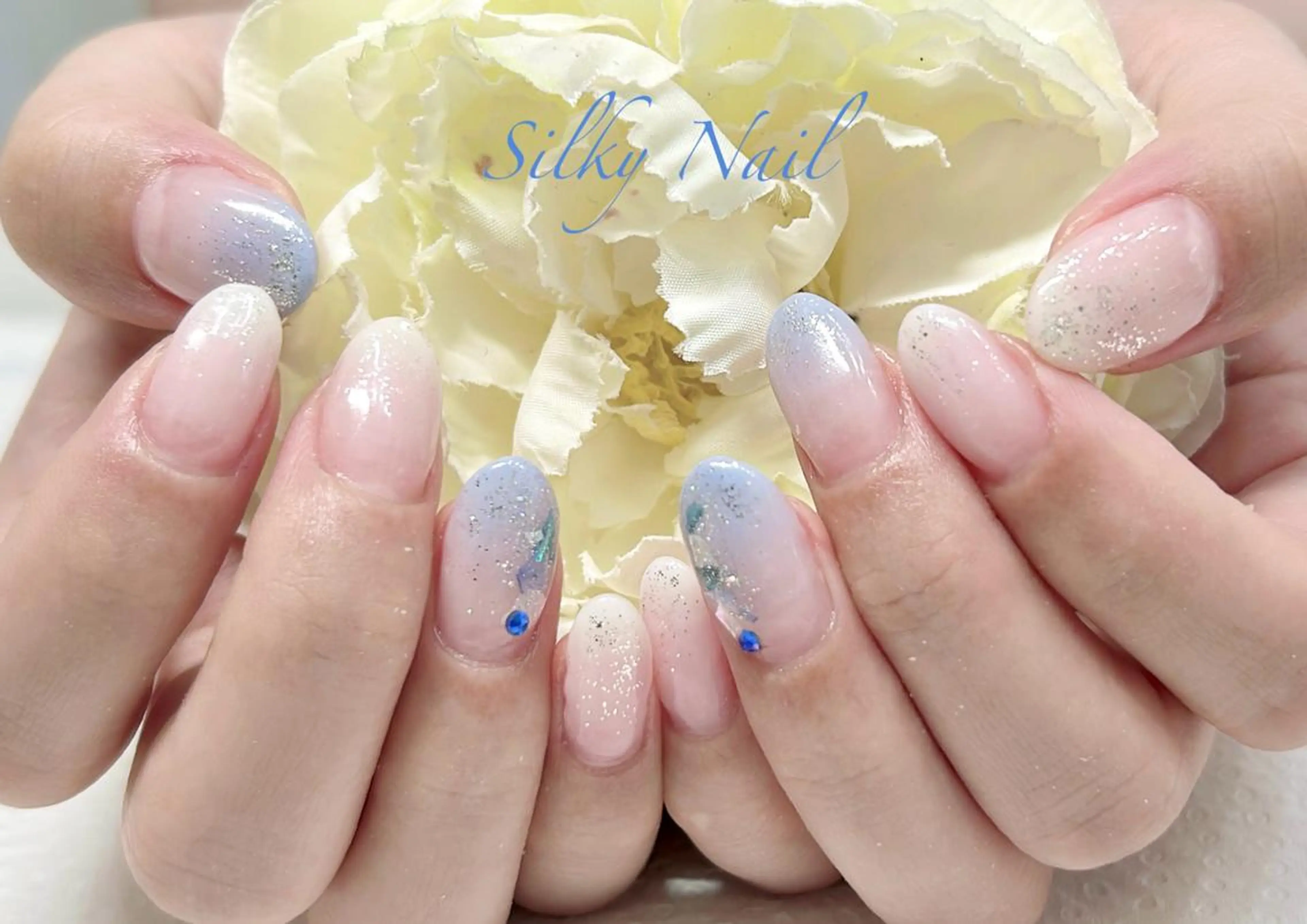 ネイル Silky Nail _staffのネイルデザイン