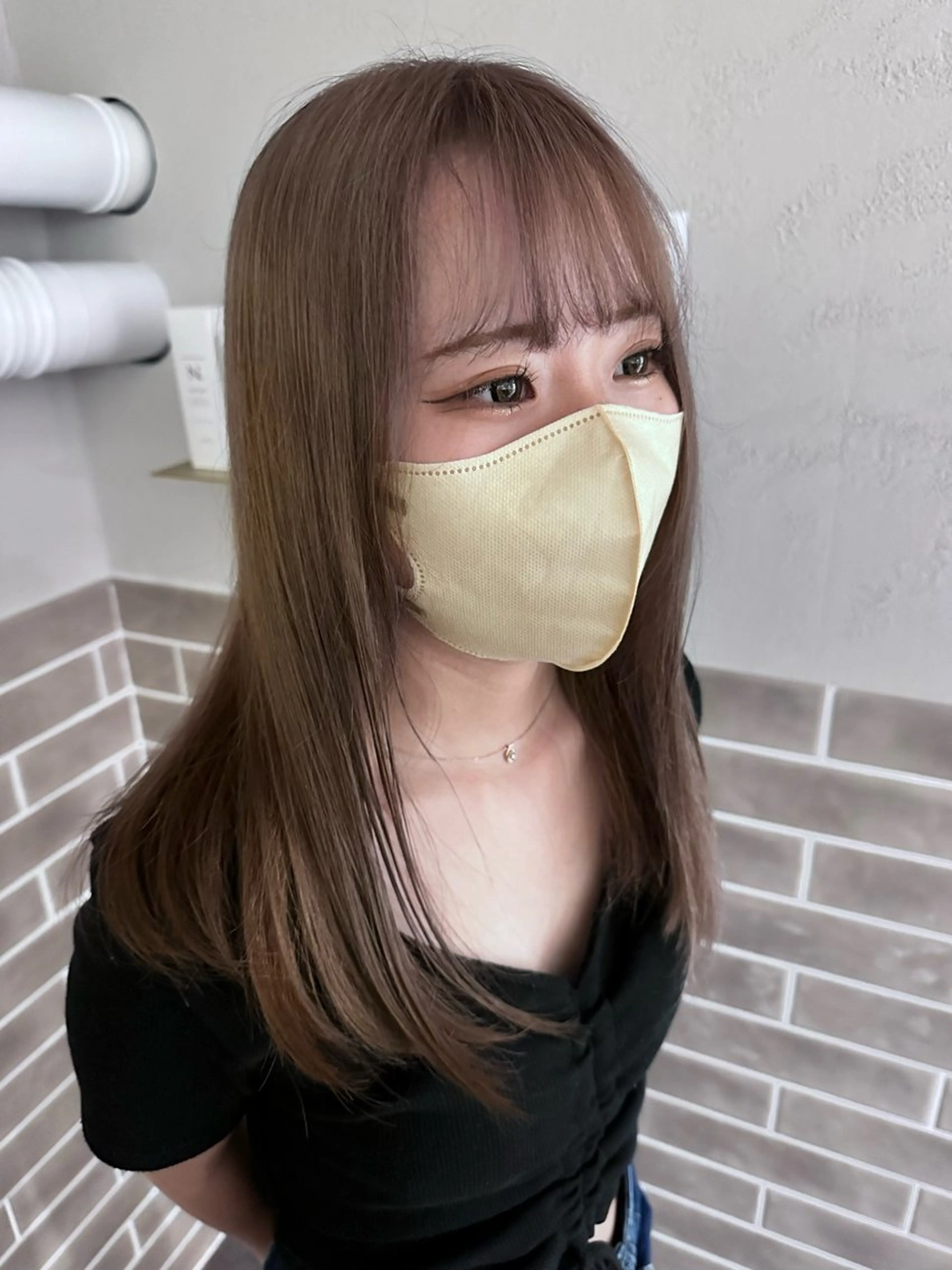 セミロング ボブ、レイヤー、 ハイトーン、古淵のヘアスタイル