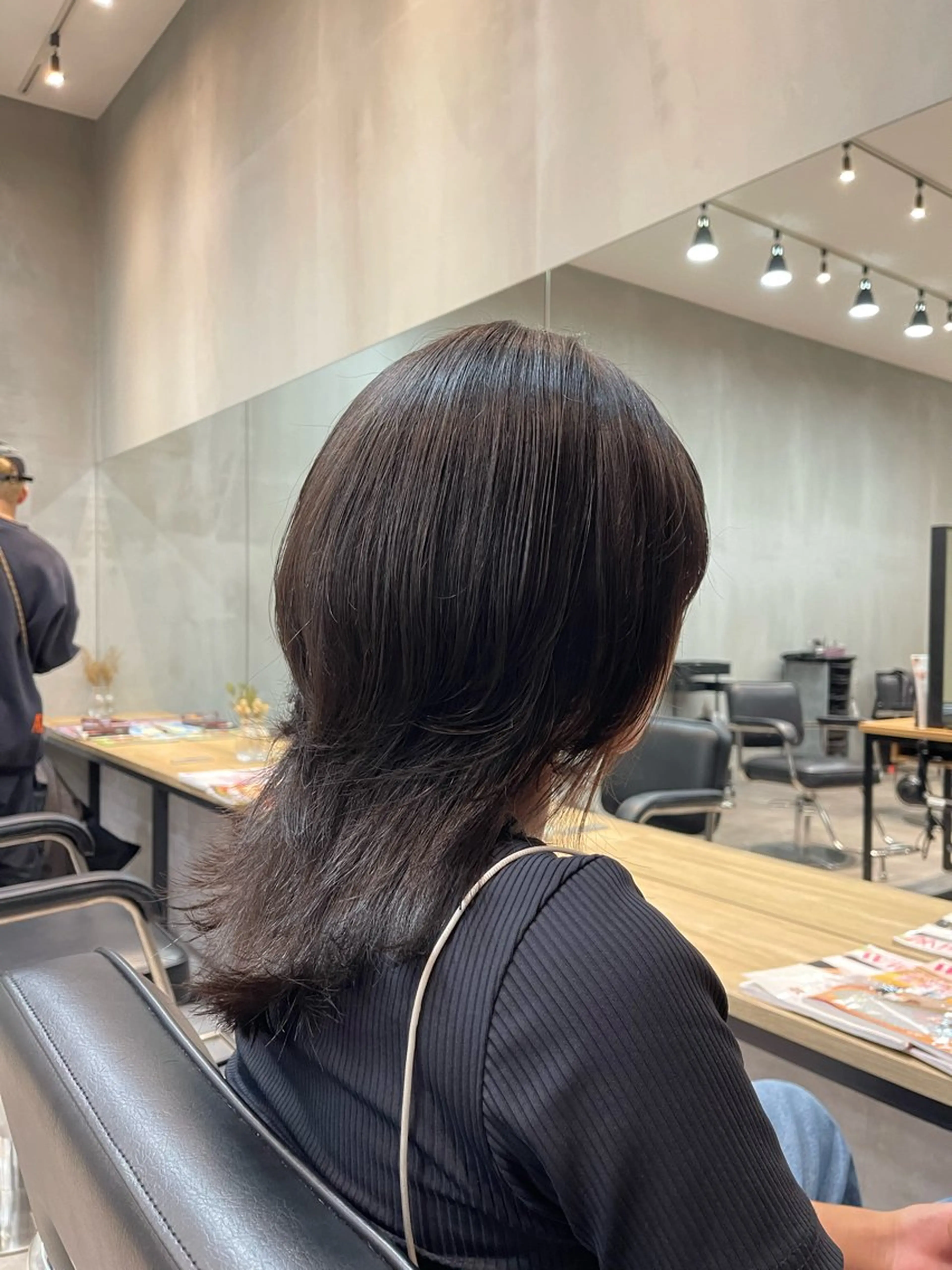 セミロング 唐川 晟亜のヘアスタイル