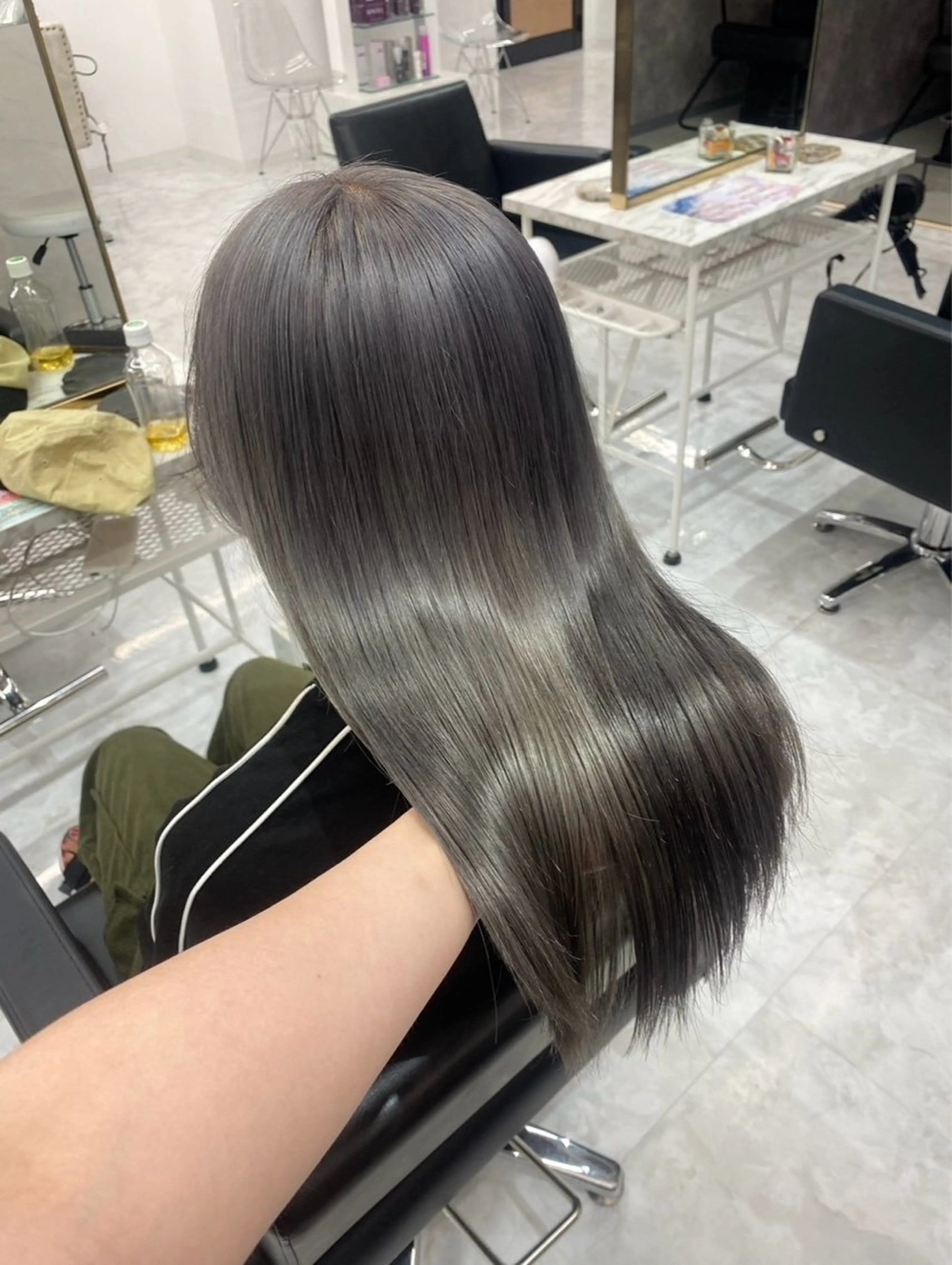 カラー ⭐️ハイトーン⭐️ 💕SAKURA💕のヘアスタイル