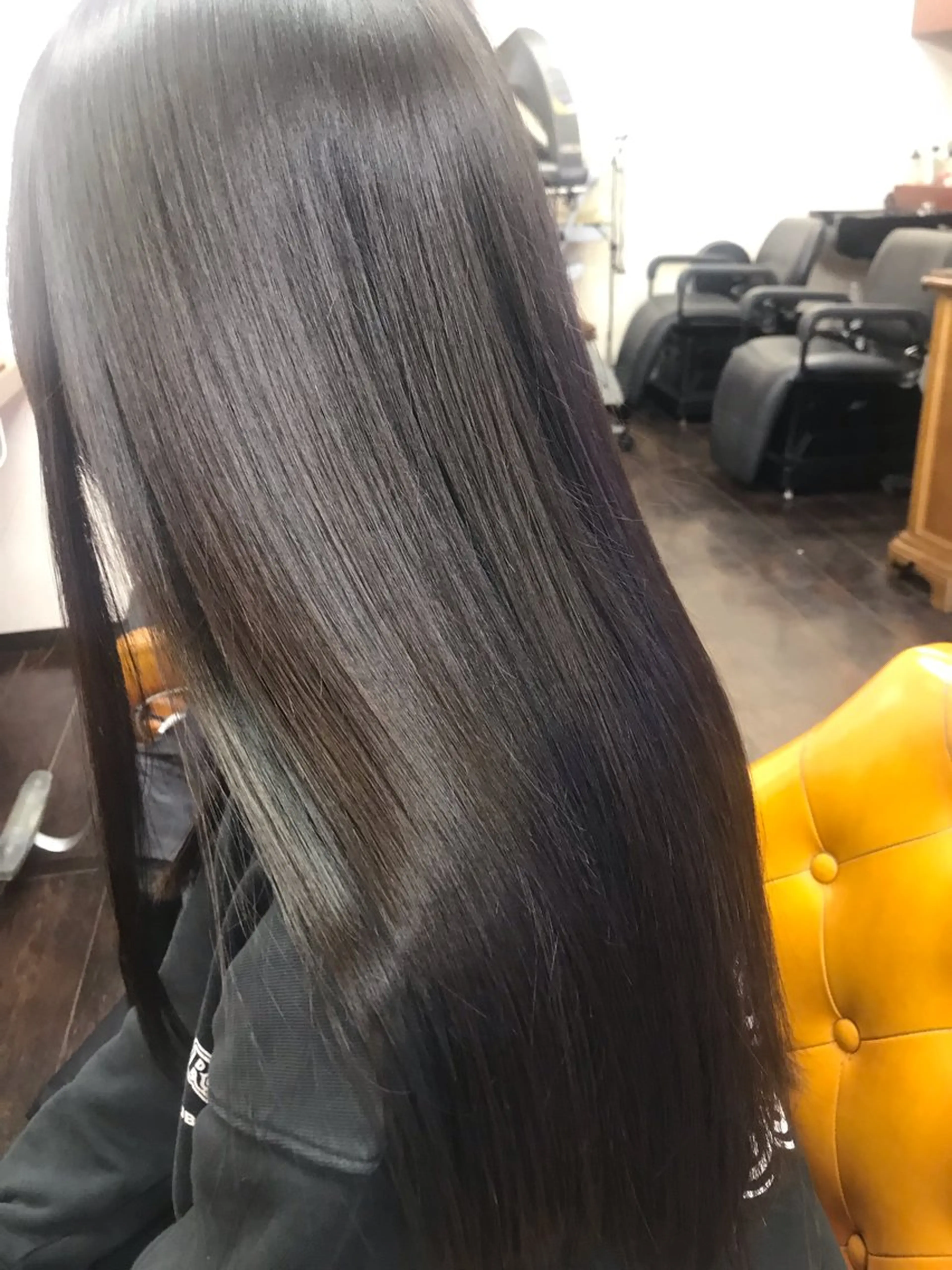 ロング パーマ 桧山 真のヘアスタイル