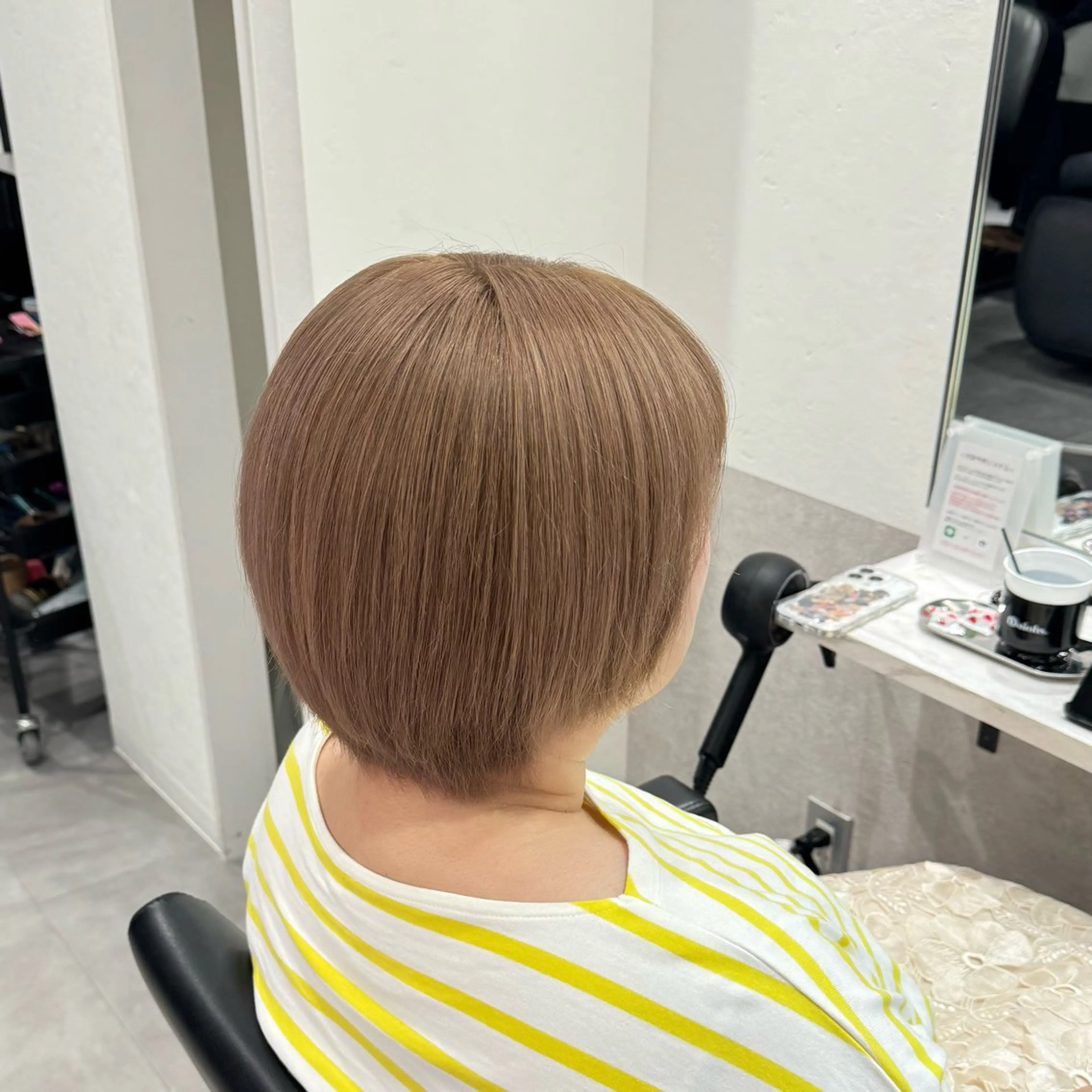 ショート カラー 丸みショート ベージュカラー ブラウンカラー ブラウンベージュ ショートヘア カット ヘアカラー CIERA.南船場所属・yuna🧡/心斎橋 ハイトーン/ブリーチのヘアスタイル