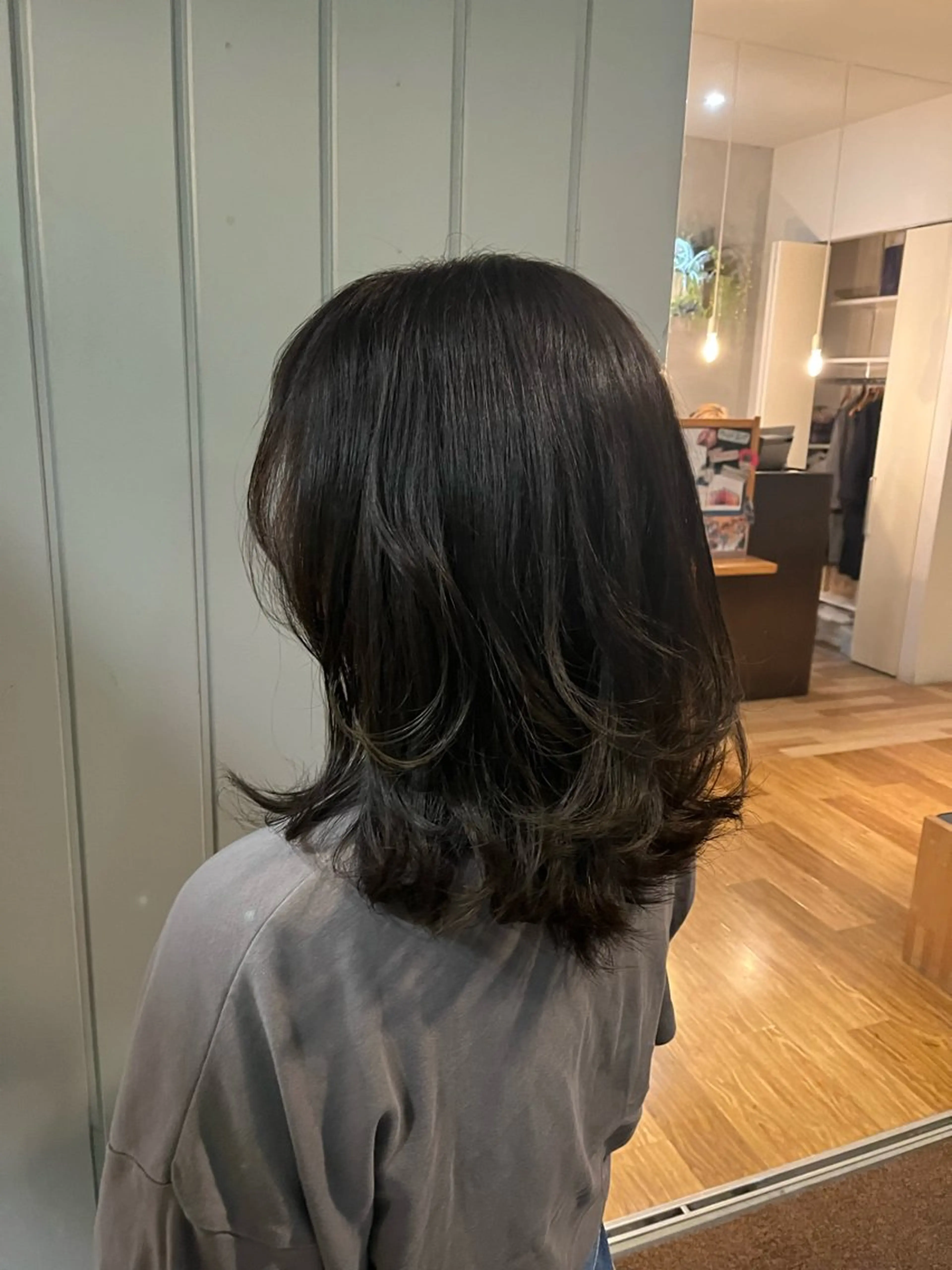 ミディアム anon所属・田中 結月のヘアスタイル