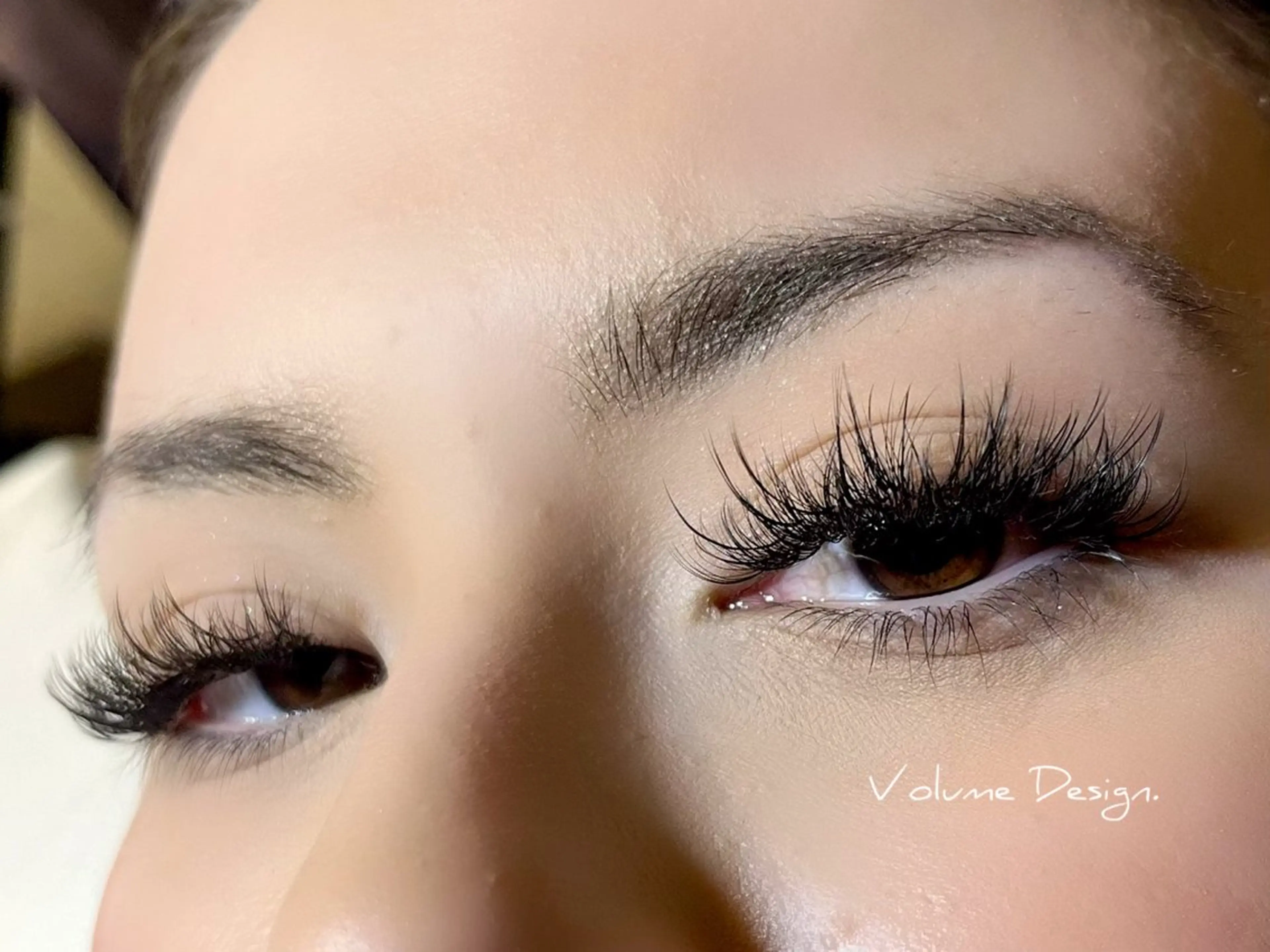 マツエク・マツパ まつげパーマ ワンホンマツエク マツエク LOOPER所属・mzh ...のネイルデザイン