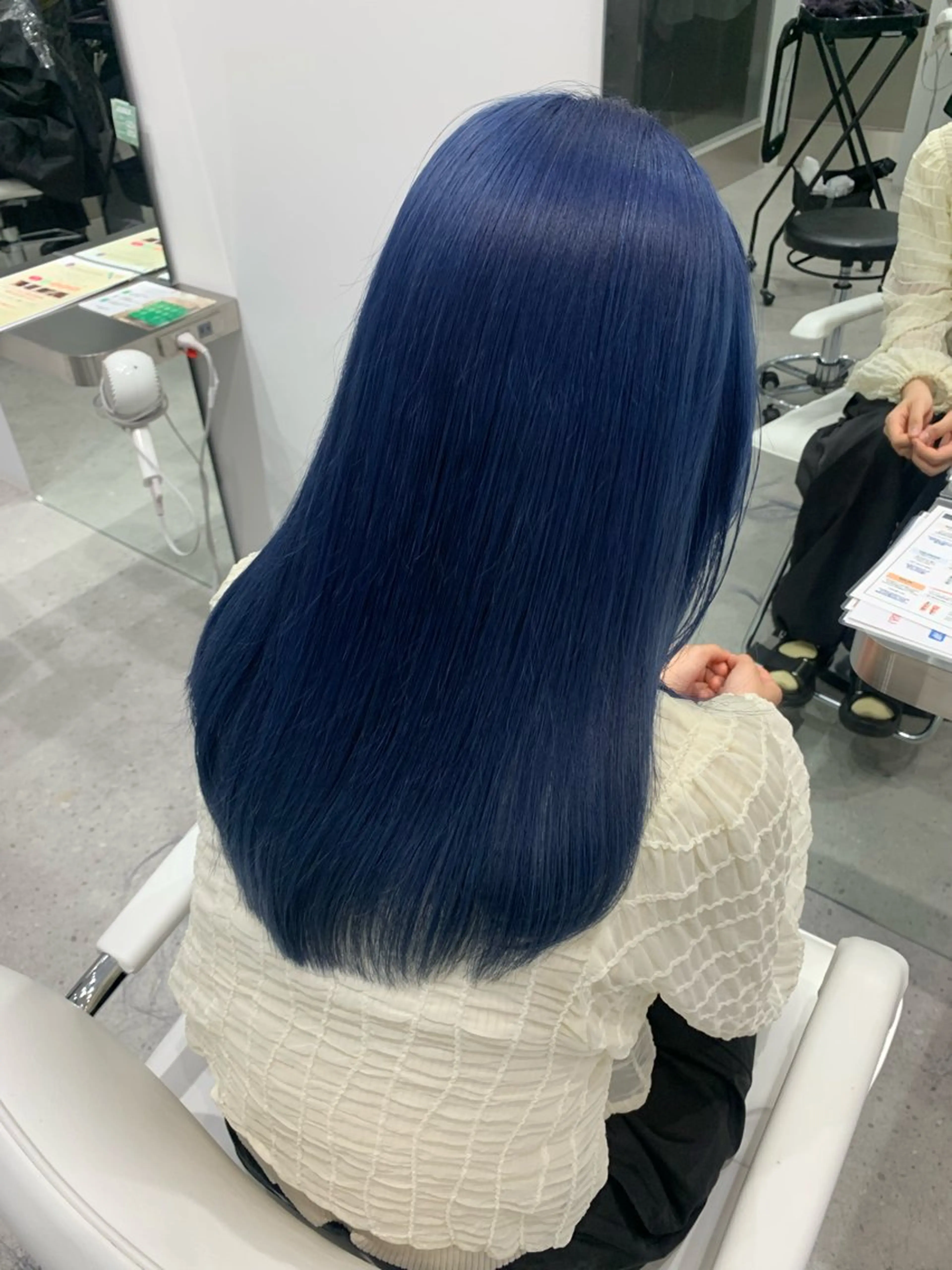 〔 ブリーチ込み 〕寒色カラー🫐🧵の写真