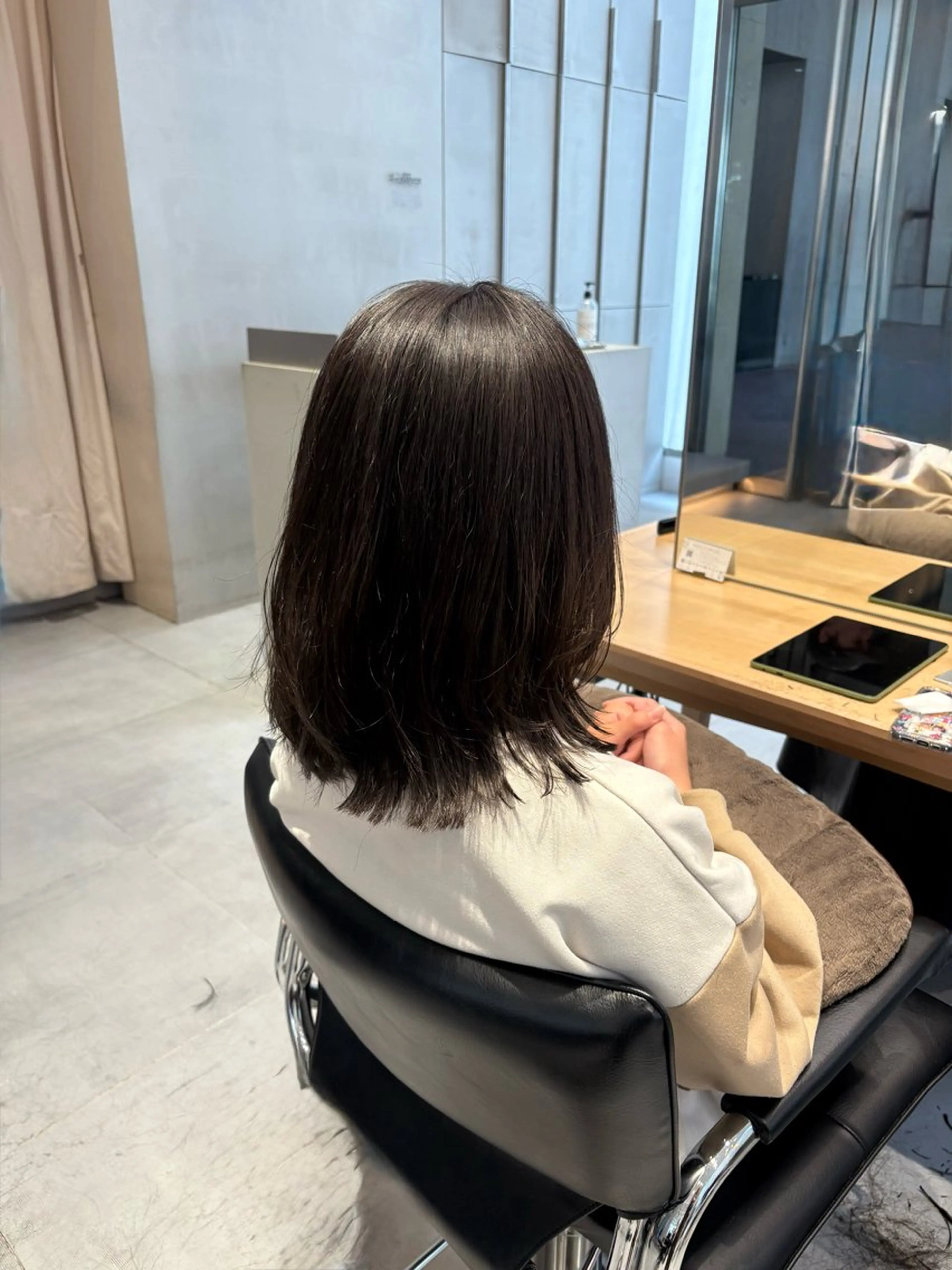 セミロング カラー カット ヘアカラー トリートメント ヘッドスパ ヘアセット ショートカット/ ハイトーン🪼風香のヘアスタイル