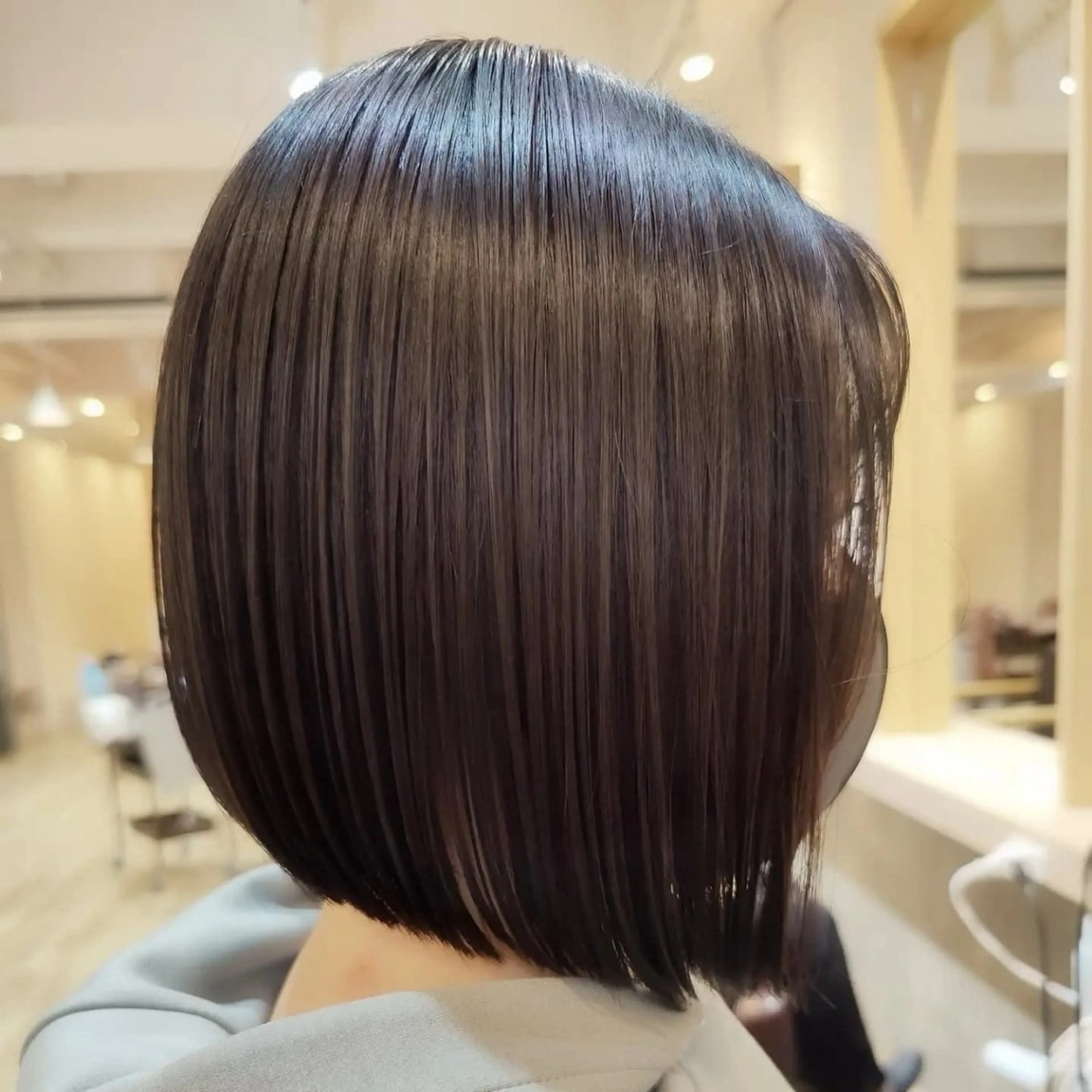 ショート カラー 切りっぱなしボブ アッシュ 透明感カラー ボブ Ciel所属・CIEL KAZUMAのヘアスタイル