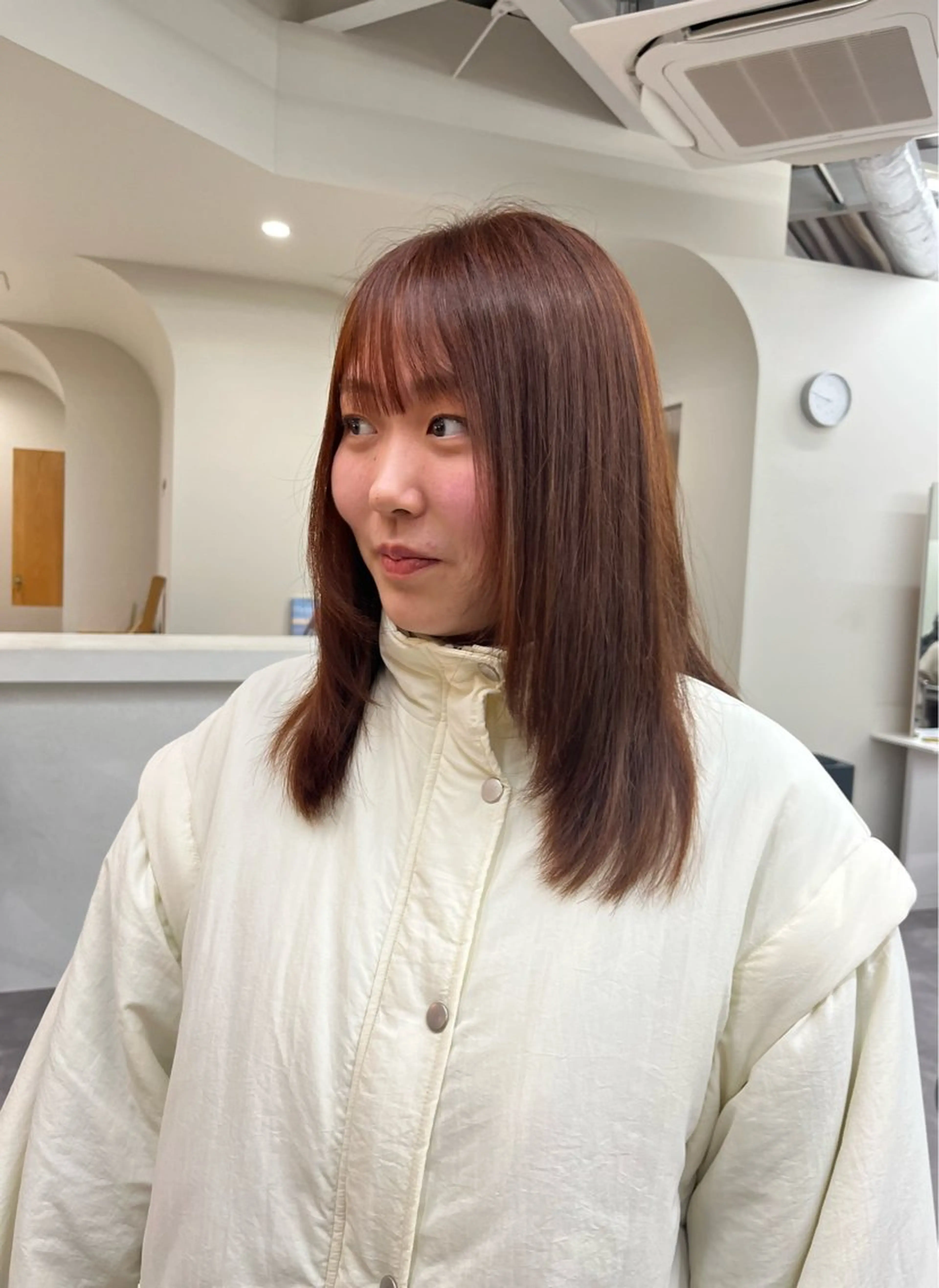 セミロング カラー 似合わせカット🌼 沙奈のヘアスタイル