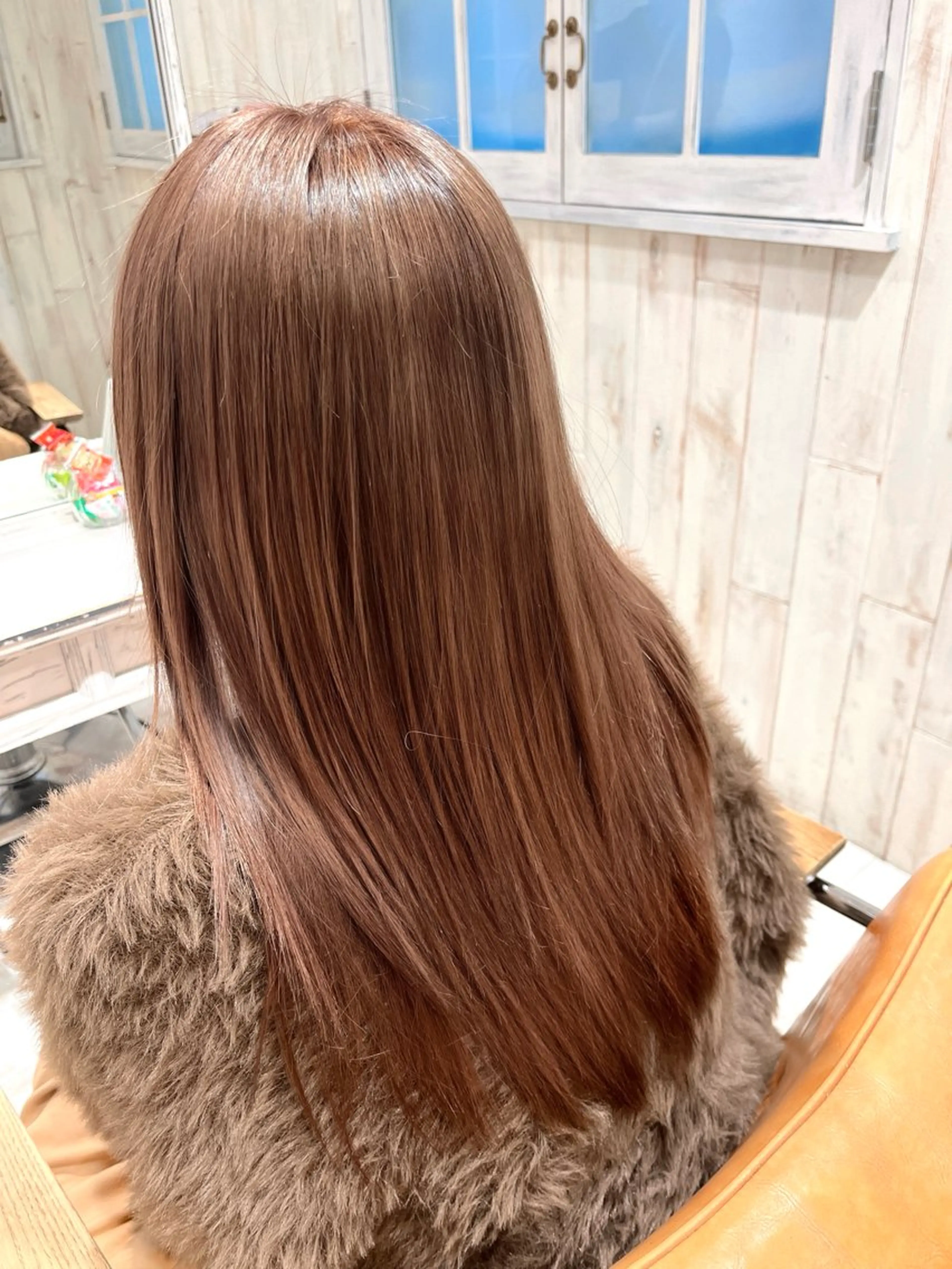ロング くびれヘア 韓国風ヘア 似合わせカット ワンホンヘア カット ヘアカラー トリートメント レイヤーカット ✨️進藤ひかりのヘアスタイル