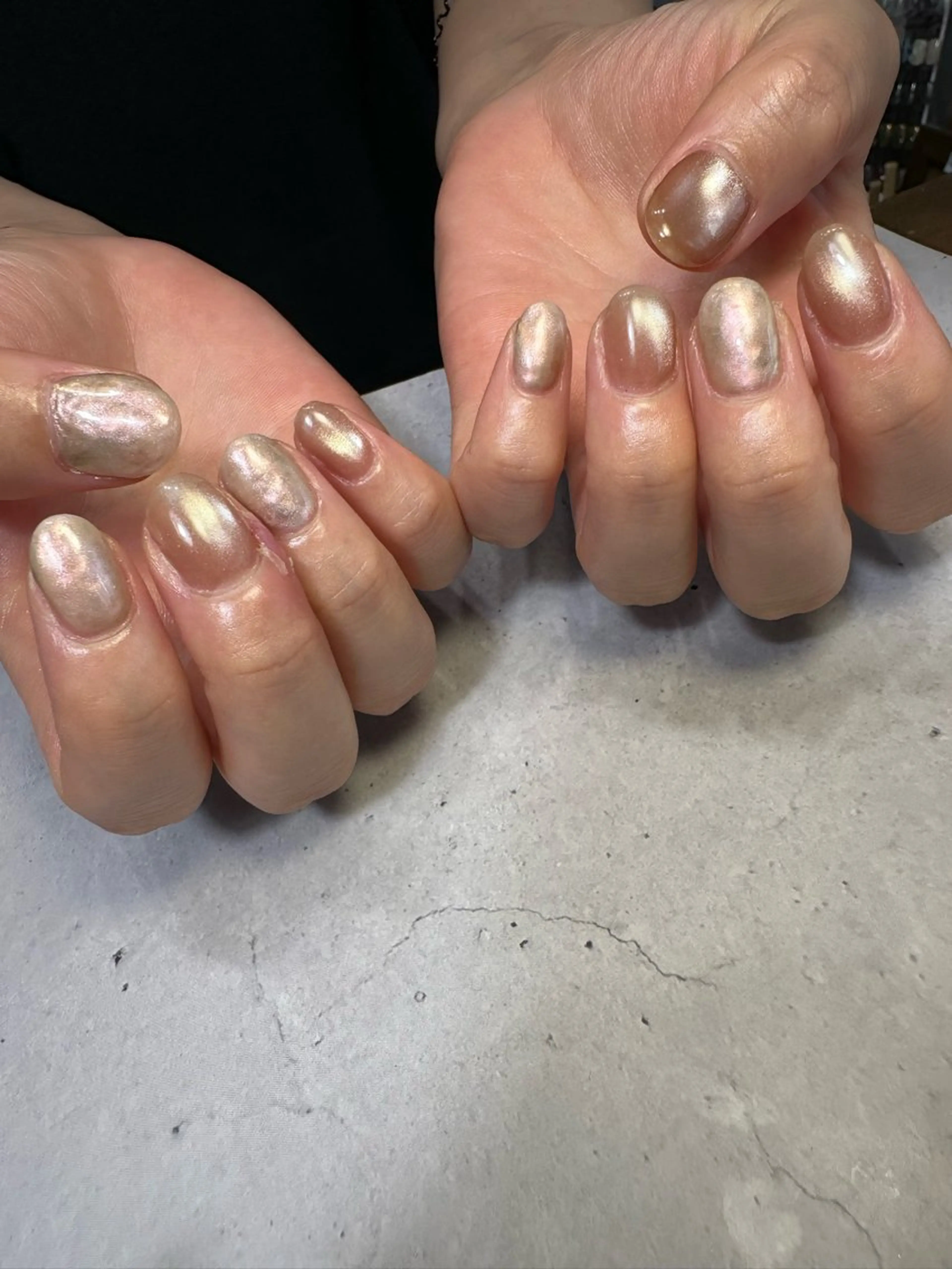 ネイル フットネイル マグネットネイル ミラーネイル ニュアンスネイル ぷっくりネイル ハンドネイル nailsalon Daphneのネイルデザイン