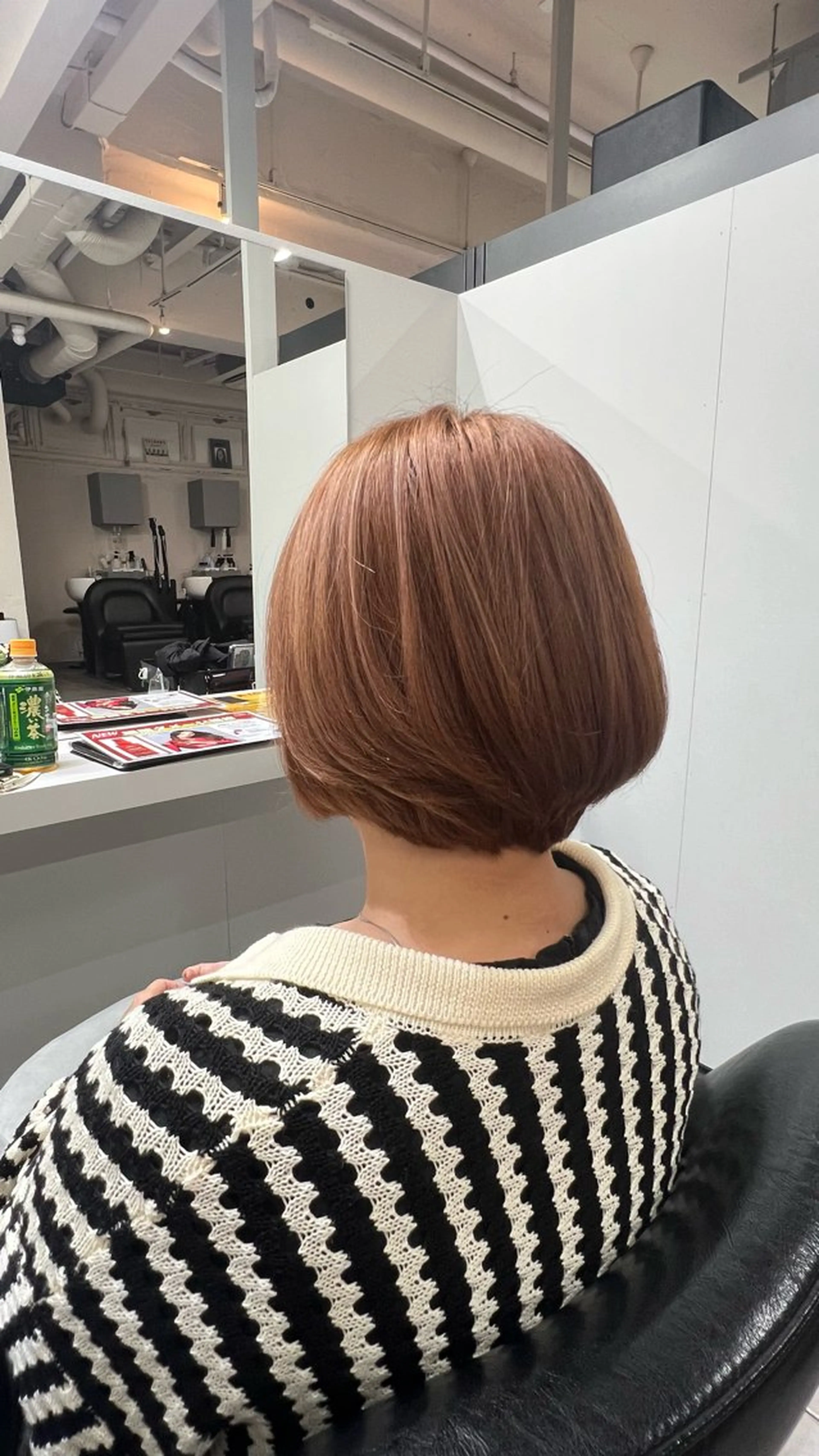 ショート カラー ベージュカラー ブリーチ ダブルカラー ブリーチなしカラー ピンクカラー 🎀tokute ナオ🧸のヘアスタイル