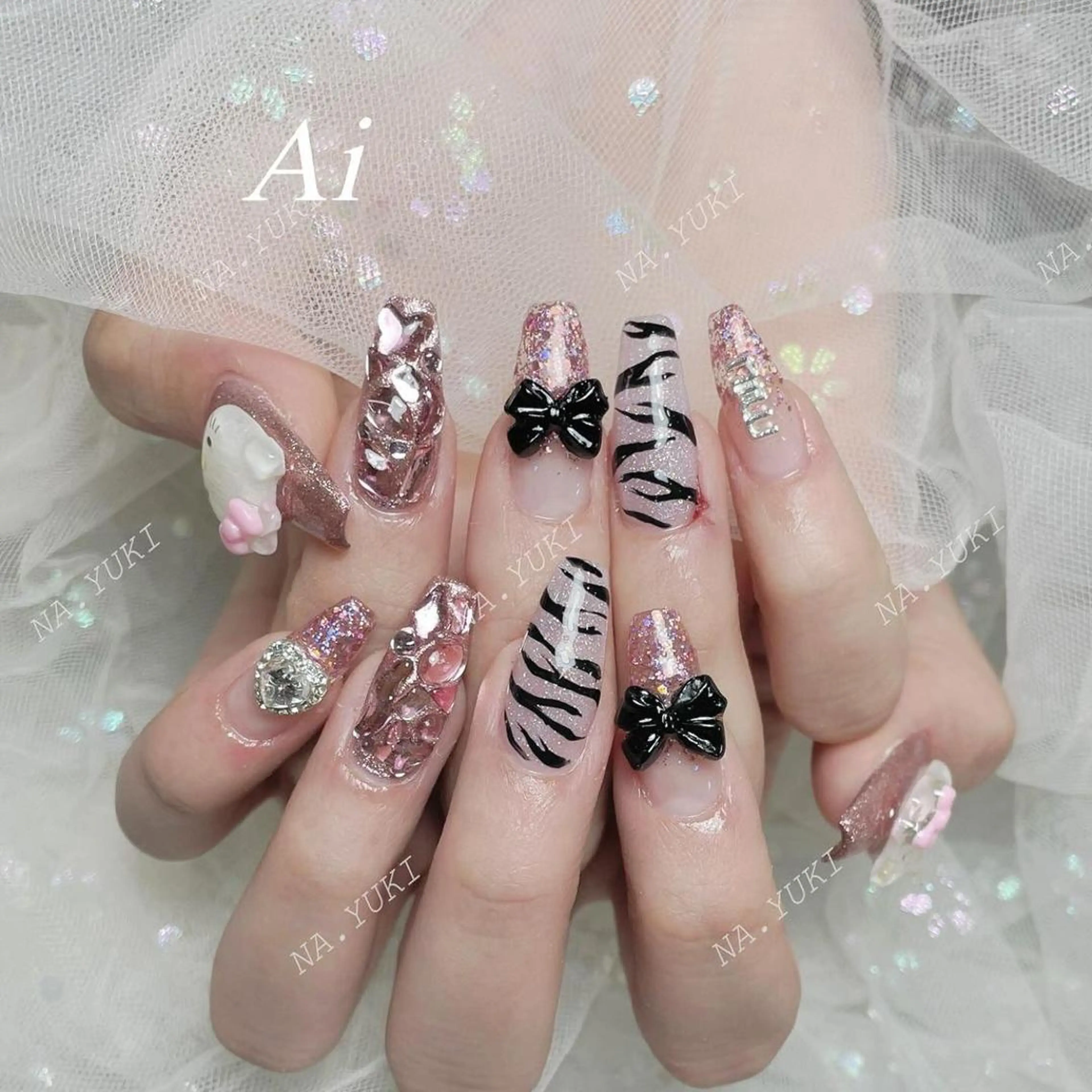 ネイル ハンドネイル ハンドケア 🌷 Mooning 🌷のネイルデザイン