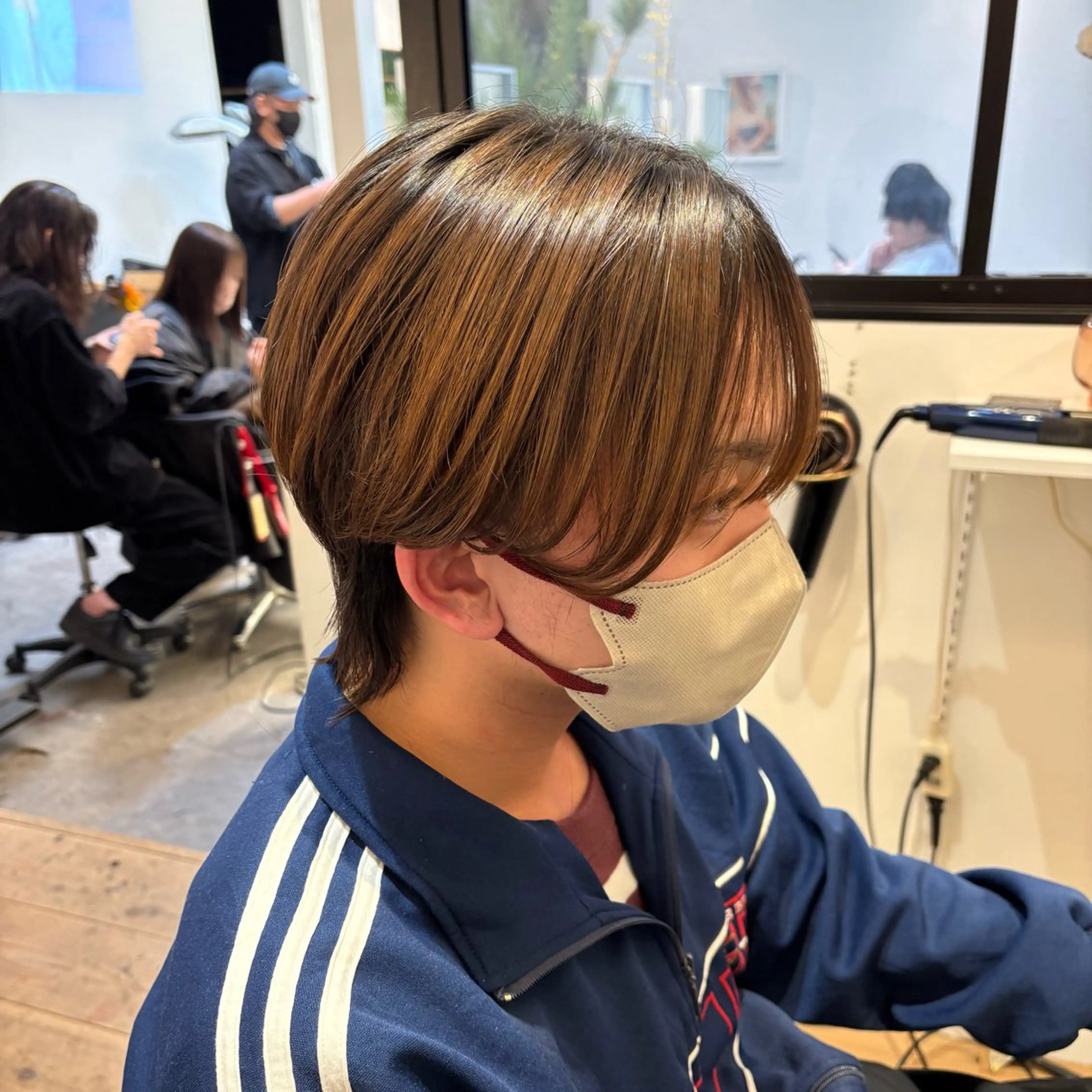 メンズ マッシュウルフ マッシュ シースルーマッシュ メンズウルフカット ウルフカット カット GISELA サリナのヘアスタイル