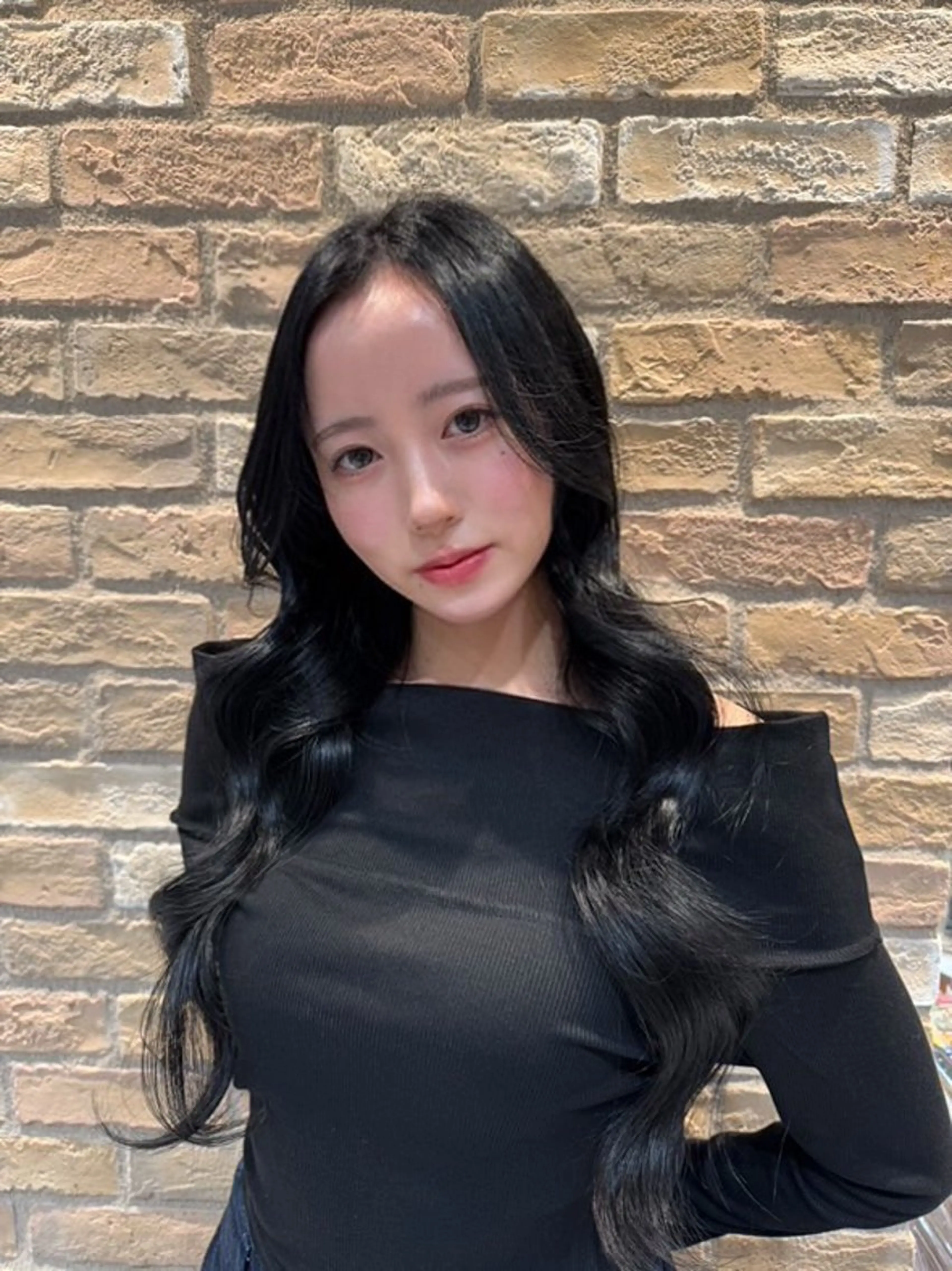 カラー Miyuu🎀カラー マツエク・ストレートのヘアスタイル