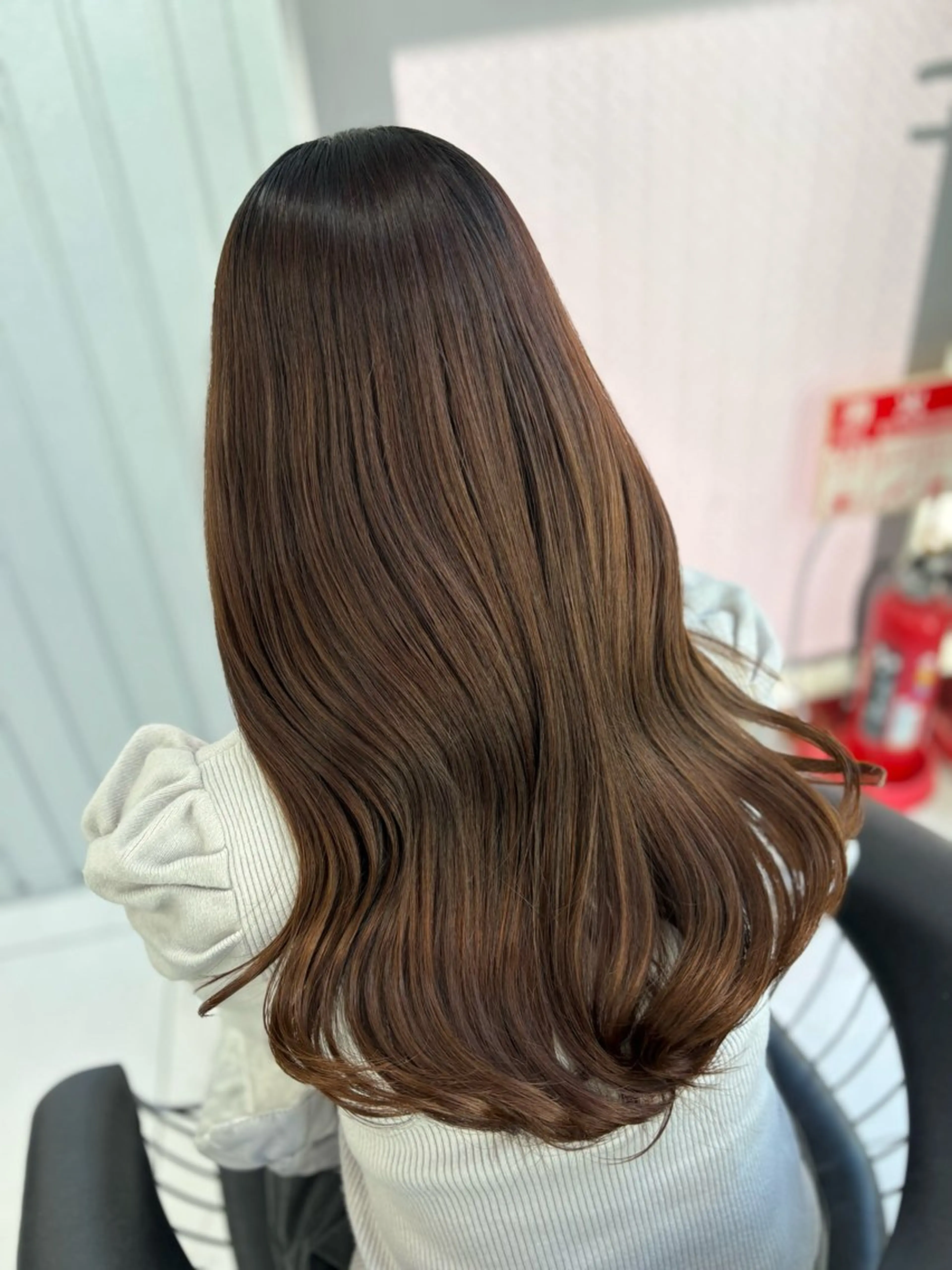 ロング トリートメント Sakuraෆ˚* 艶カラー×まつパ💖のヘアスタイル