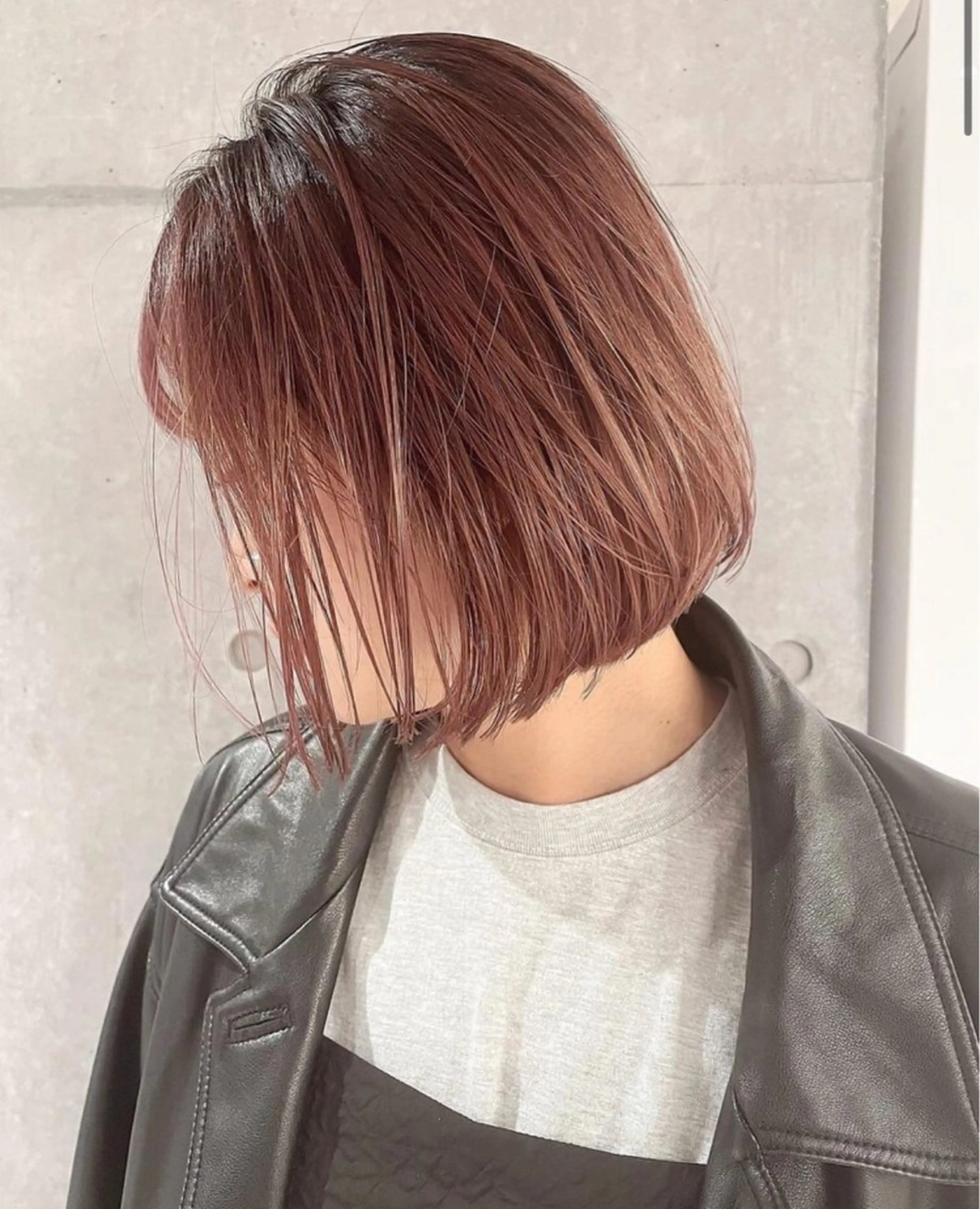 セミロング カラー Ashanti 古谷のヘアスタイル