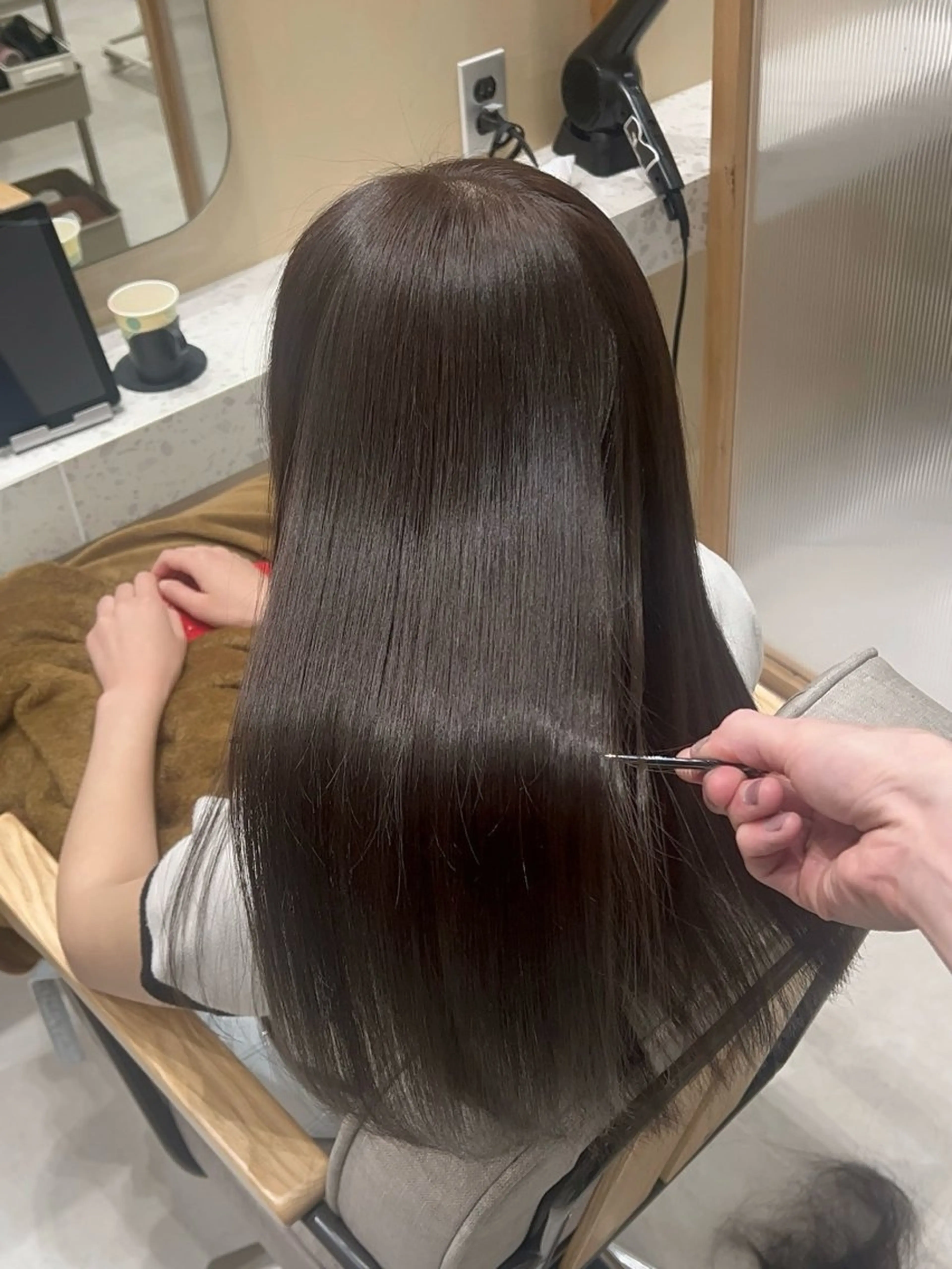セミロング アッシュ 髪質改善 トリートメント ヘアカラー トリートメント 💎髪質改善艶髪 💎透明感カラー💎のヘアスタイル