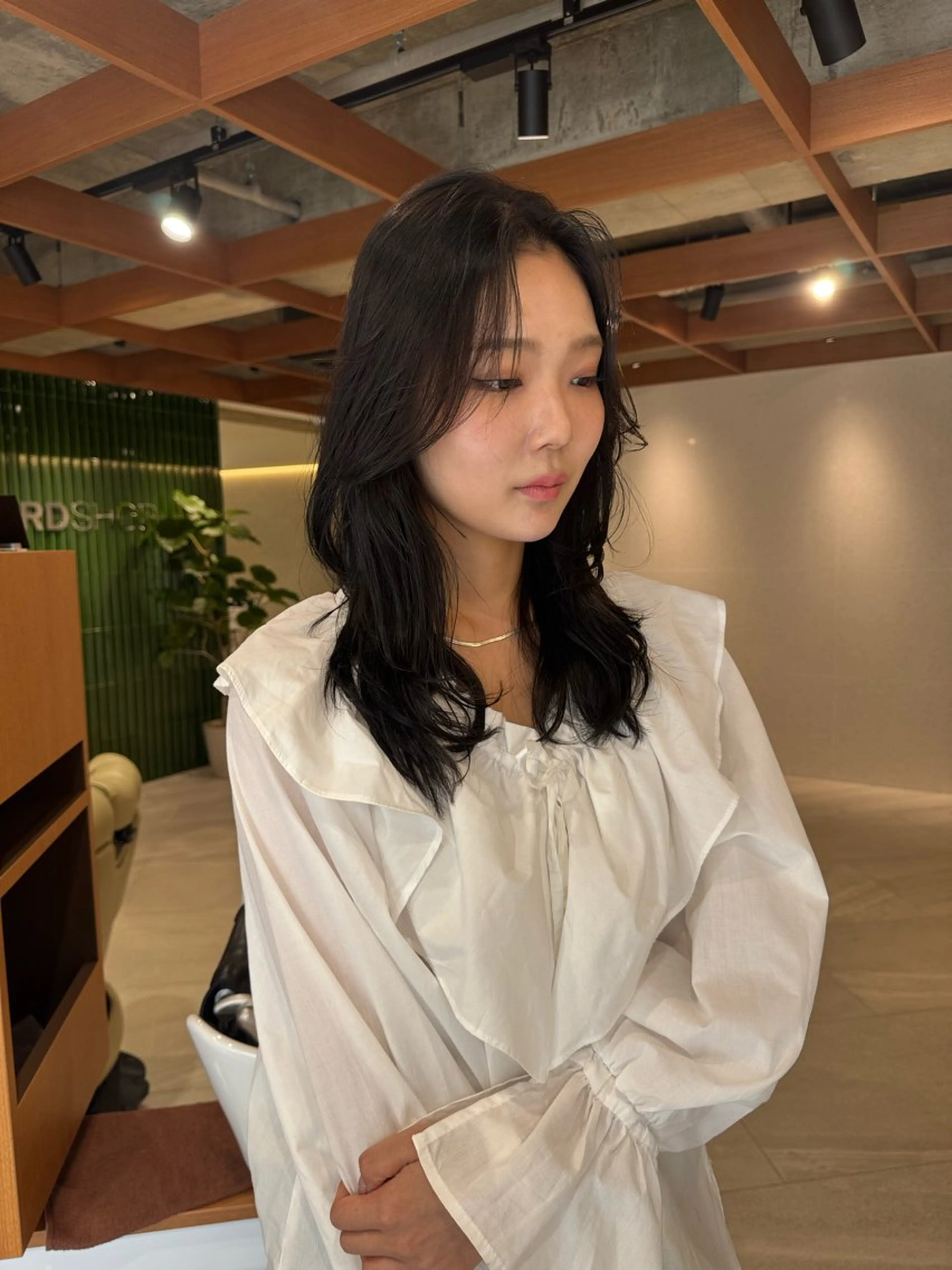 セミロング レイヤーカット カット ヘアカラー kakeru レイヤーボブパーマのヘアスタイル
