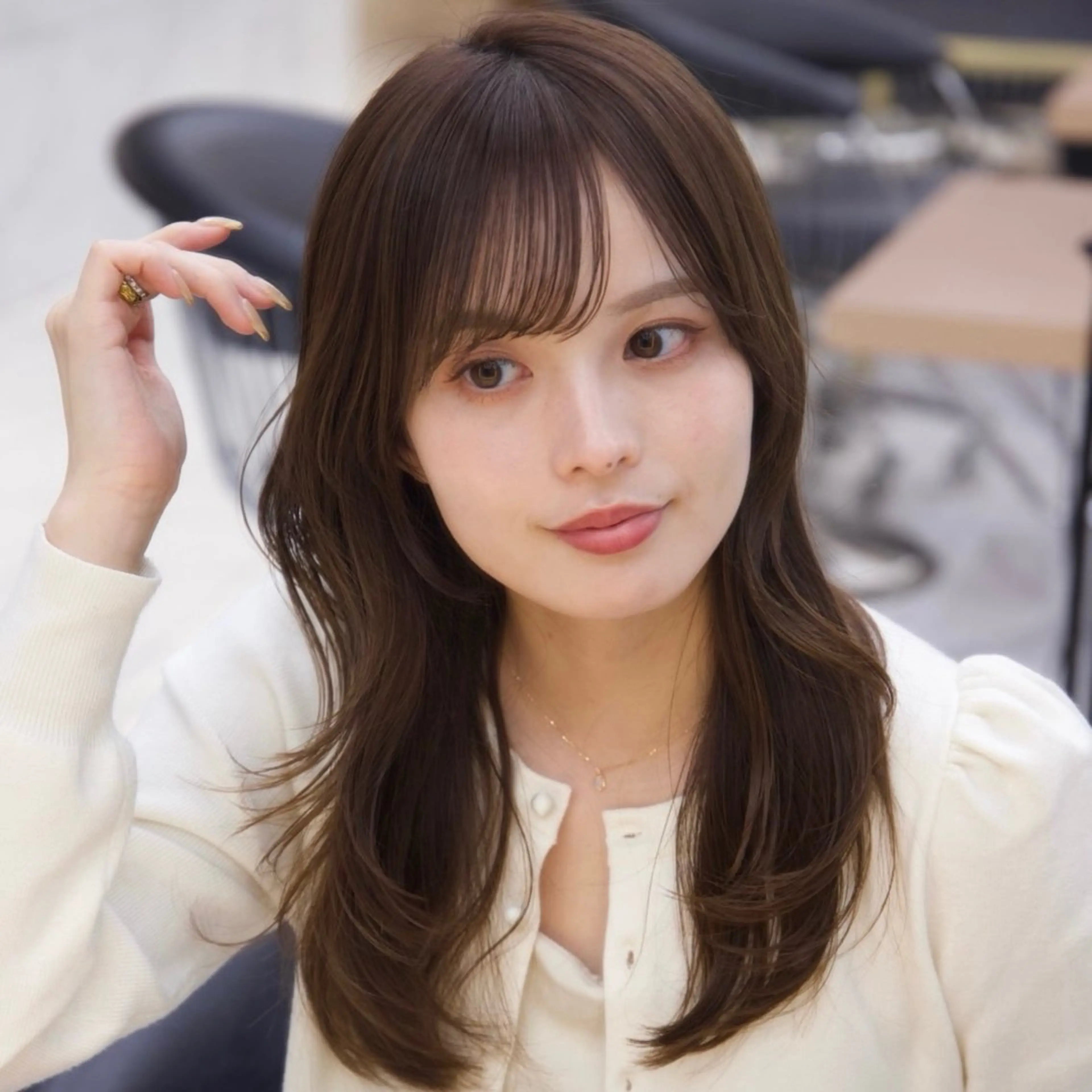セミロング カット 【公式】LUCEY 川越のヘアスタイル