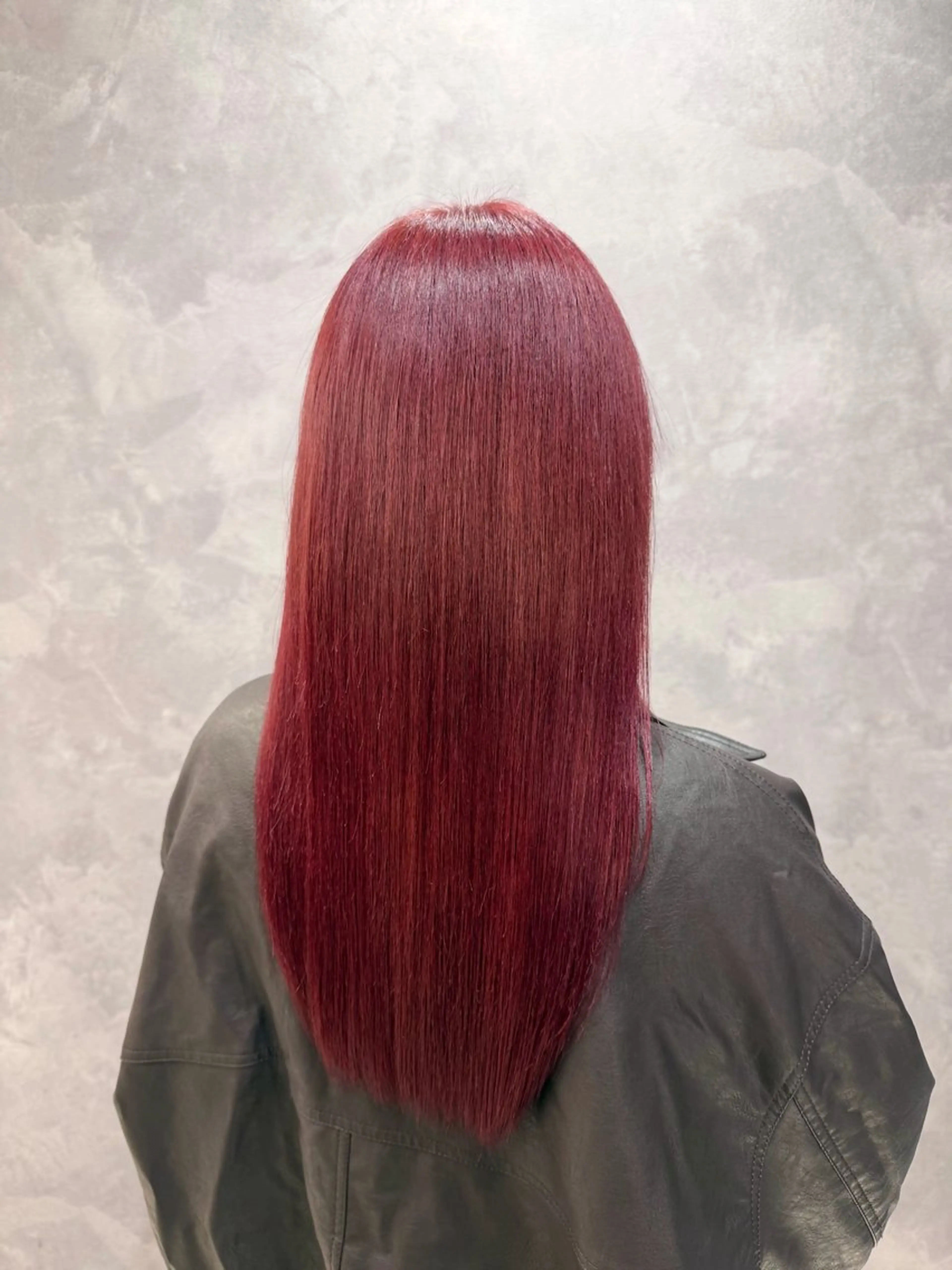 ロング ヘアカラー encount by mahalo 千葉所属・加賀文乃/ハイトーン /艶カラー/派手髪のヘアスタイル