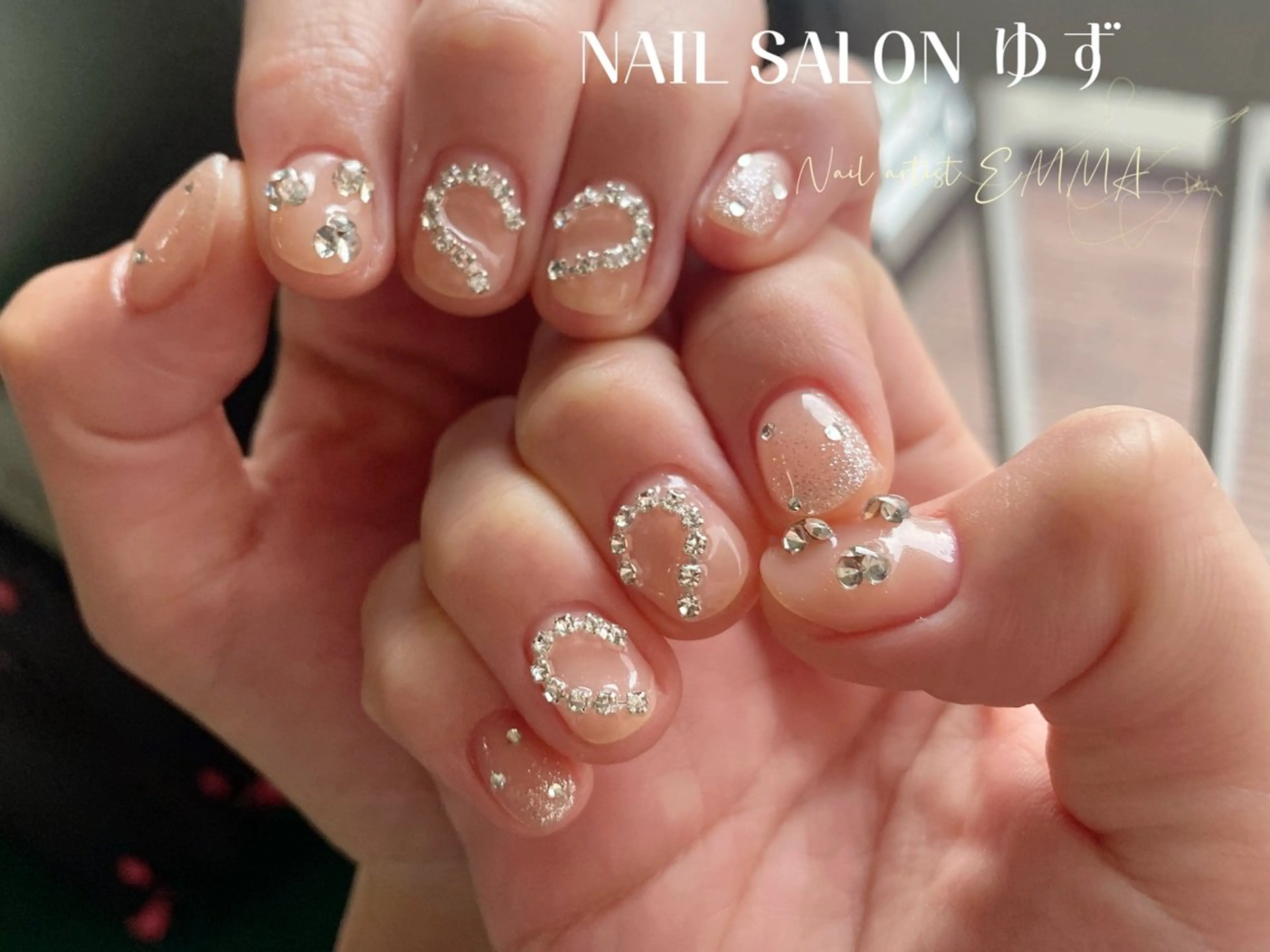 トレンドデザイン定額コースの写真