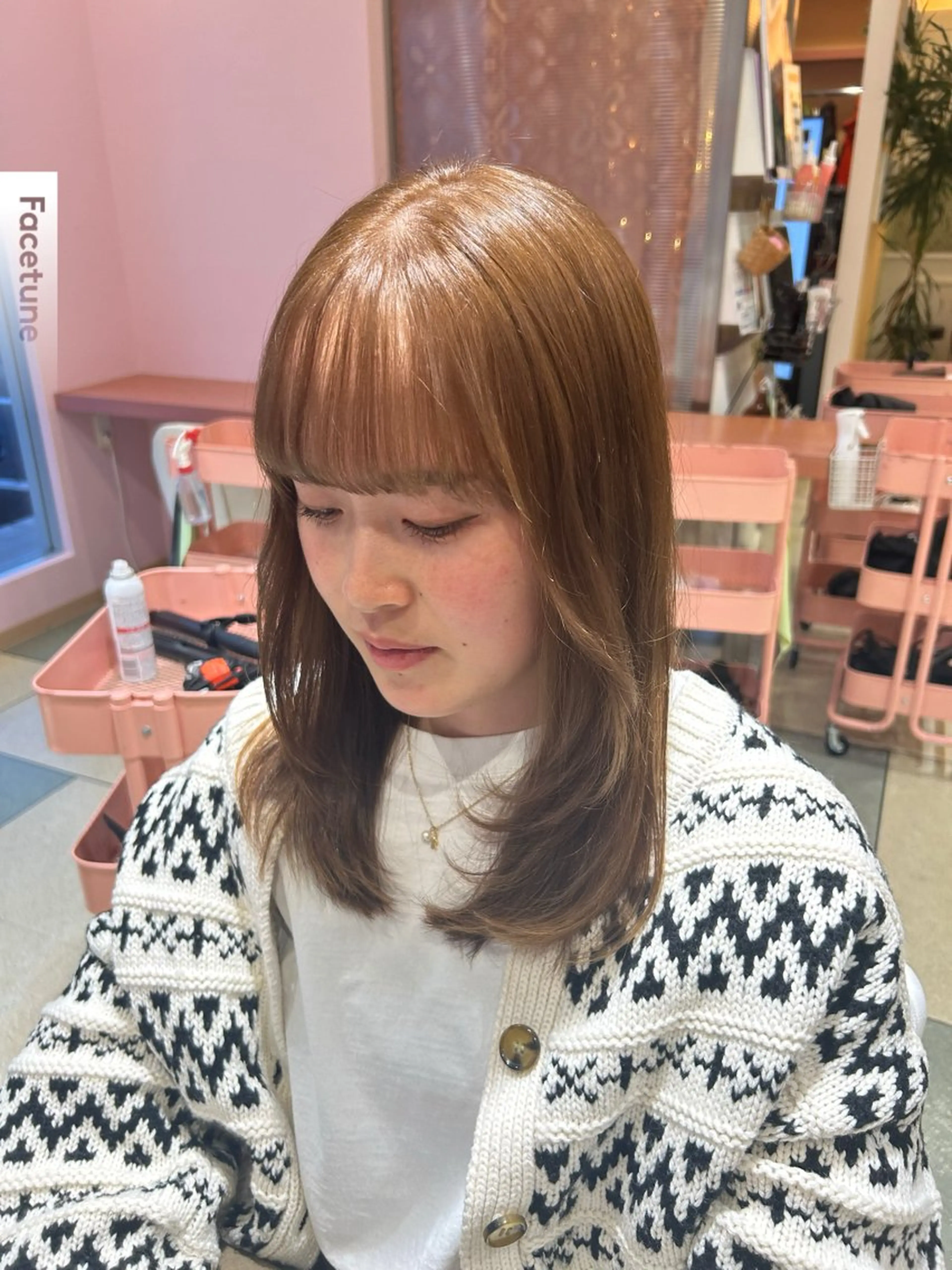 セミロング カラー バレイヤージュ ブリーチ ケアブリーチ 透明感カラー デザインカラー カット ヘアカラー トリートメント 💙ルル💙 ハイトーン/レイヤーのヘアスタイル