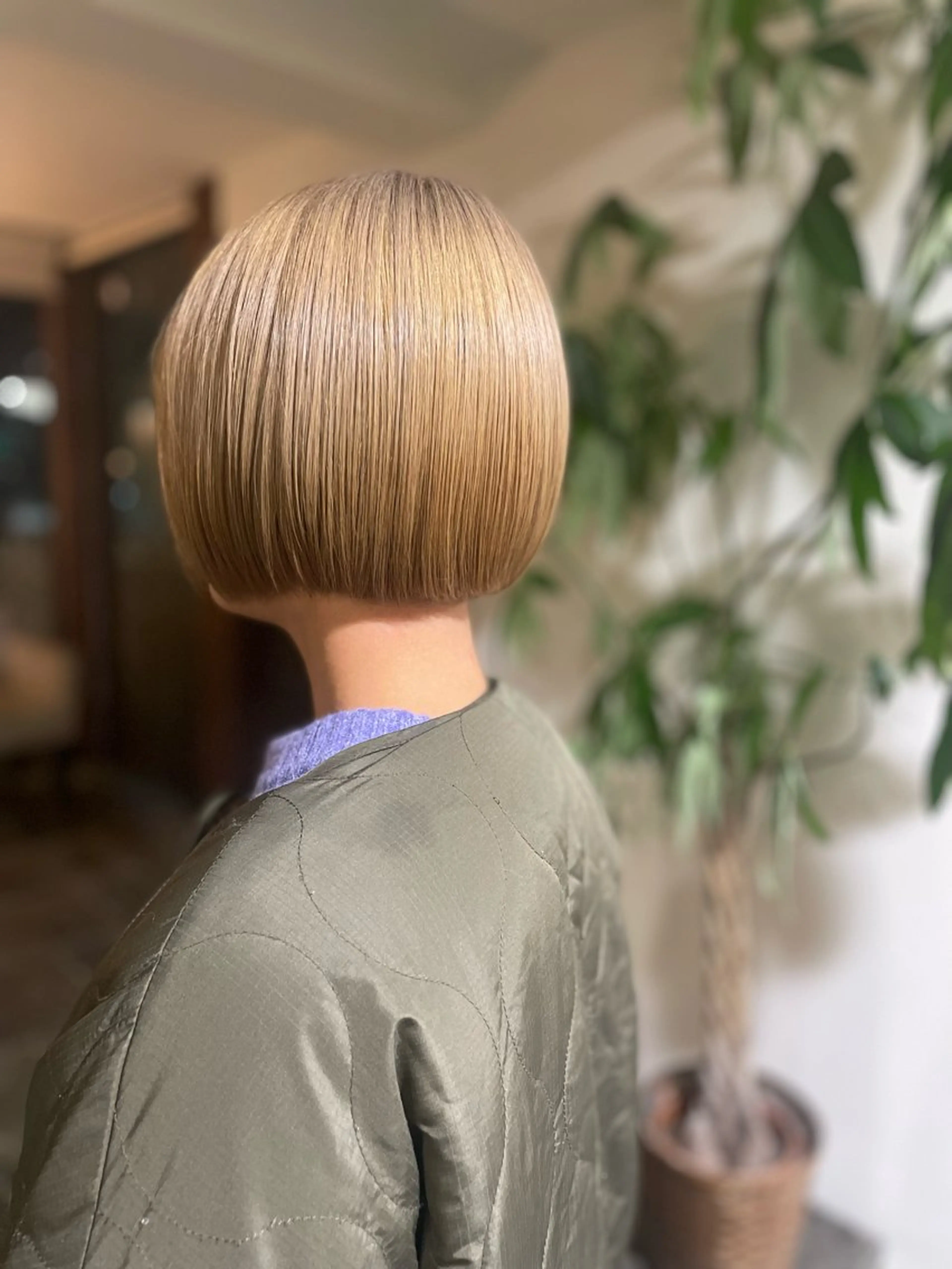 ショート カラー SARAJU所属・ハイトーンカラー/ SARAJU　なごむのヘアスタイル