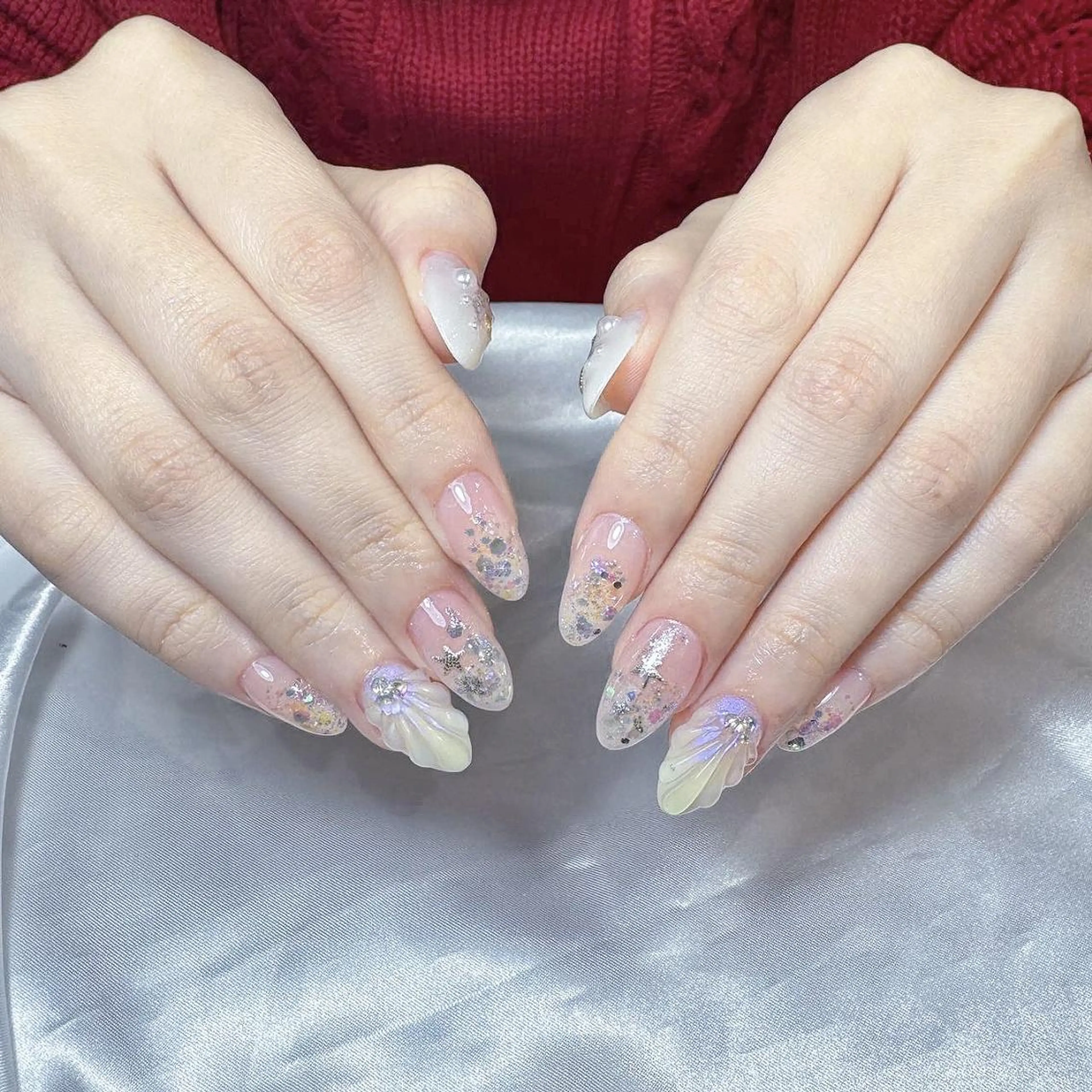ネイル アートネイル オーロラネイル ガーリー キラキラネイル 韓国ネイル Nail Monsterのネイルデザイン