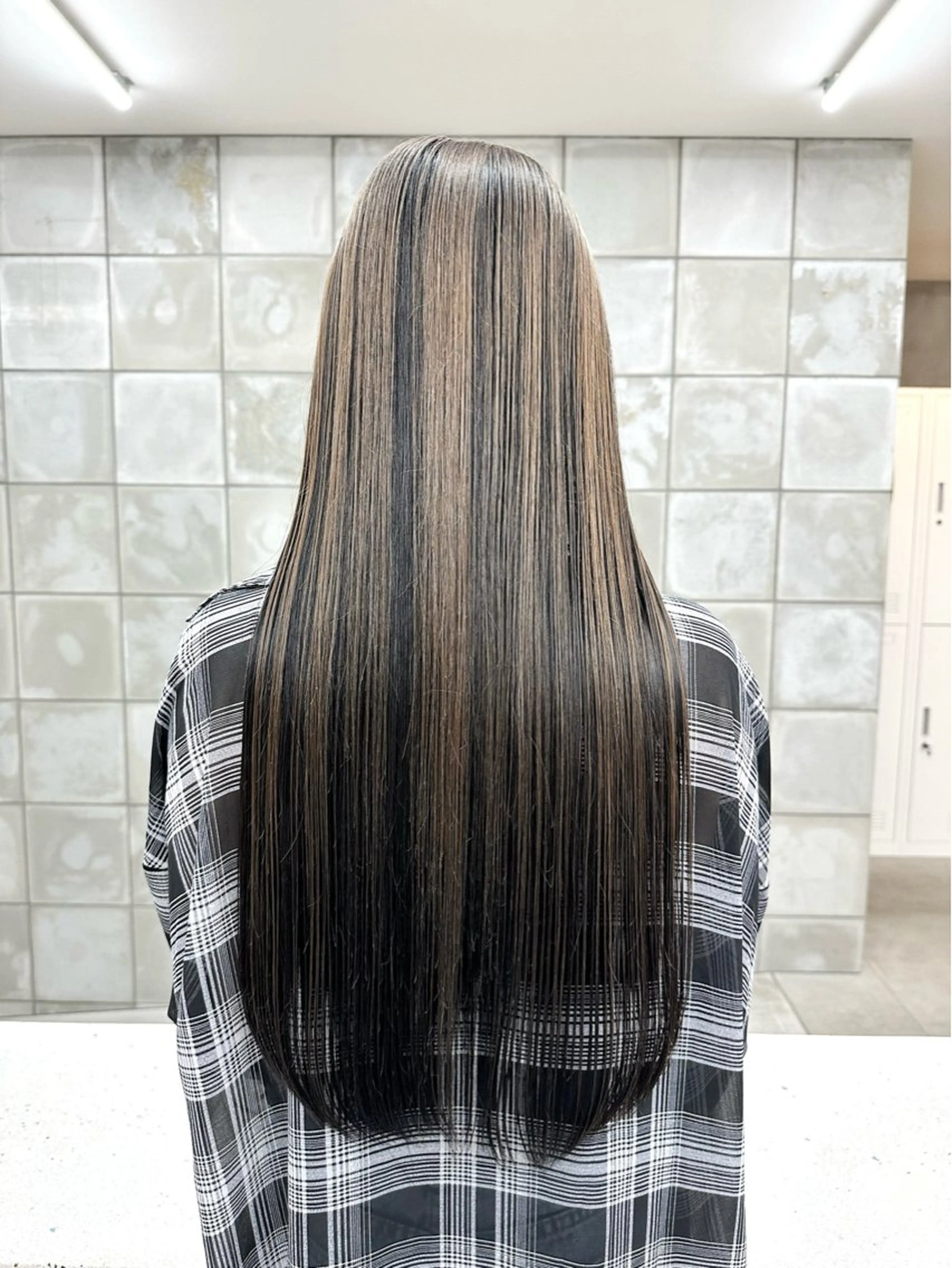 ロング カラー カット ヘアカラー 榛地 渉馬のヘアスタイル
