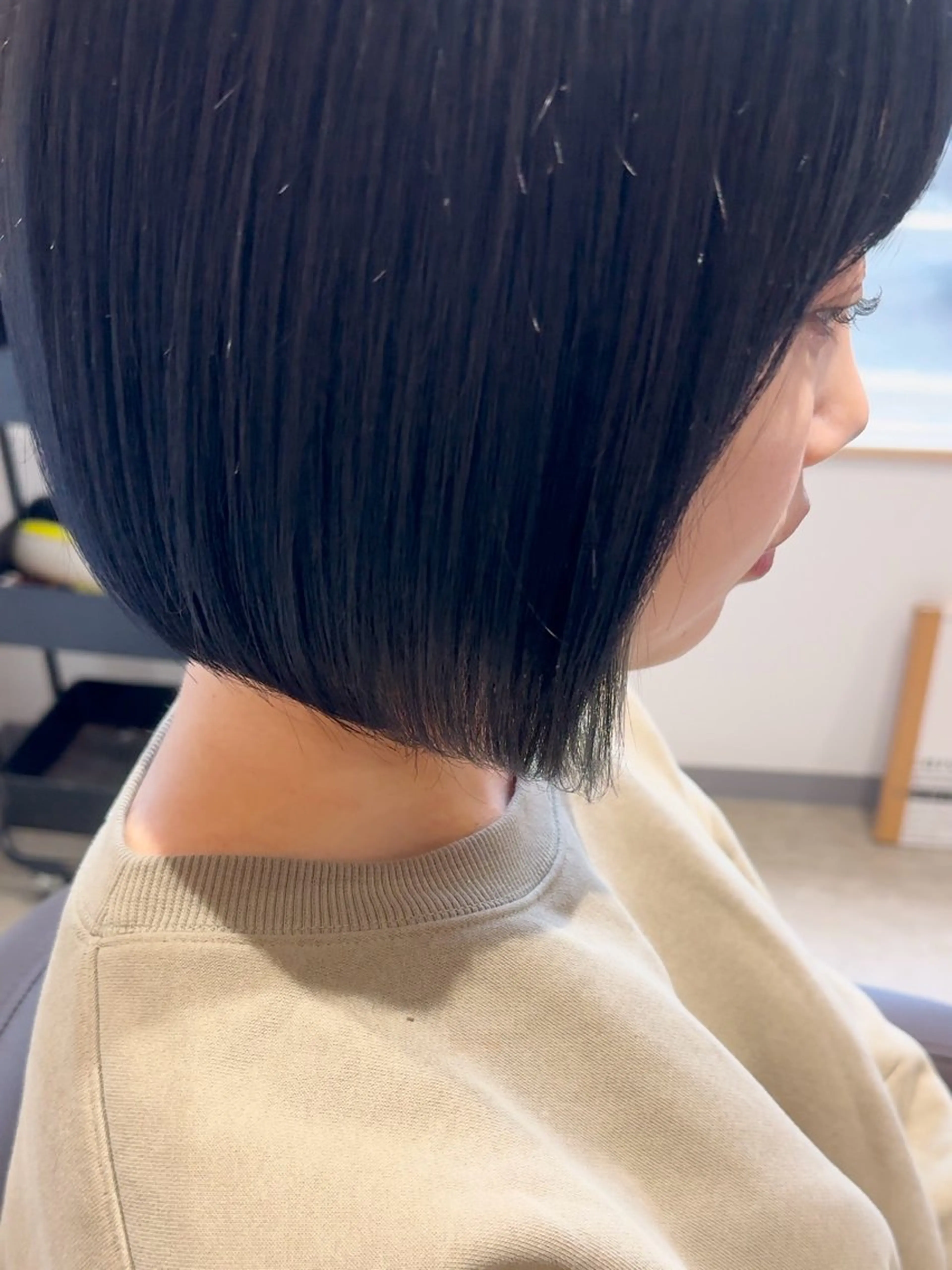 ショート カット ヘアカラー トリートメント ✨艶ブリーチカラー✨ ✨艶髪ストレート✨のヘアスタイル