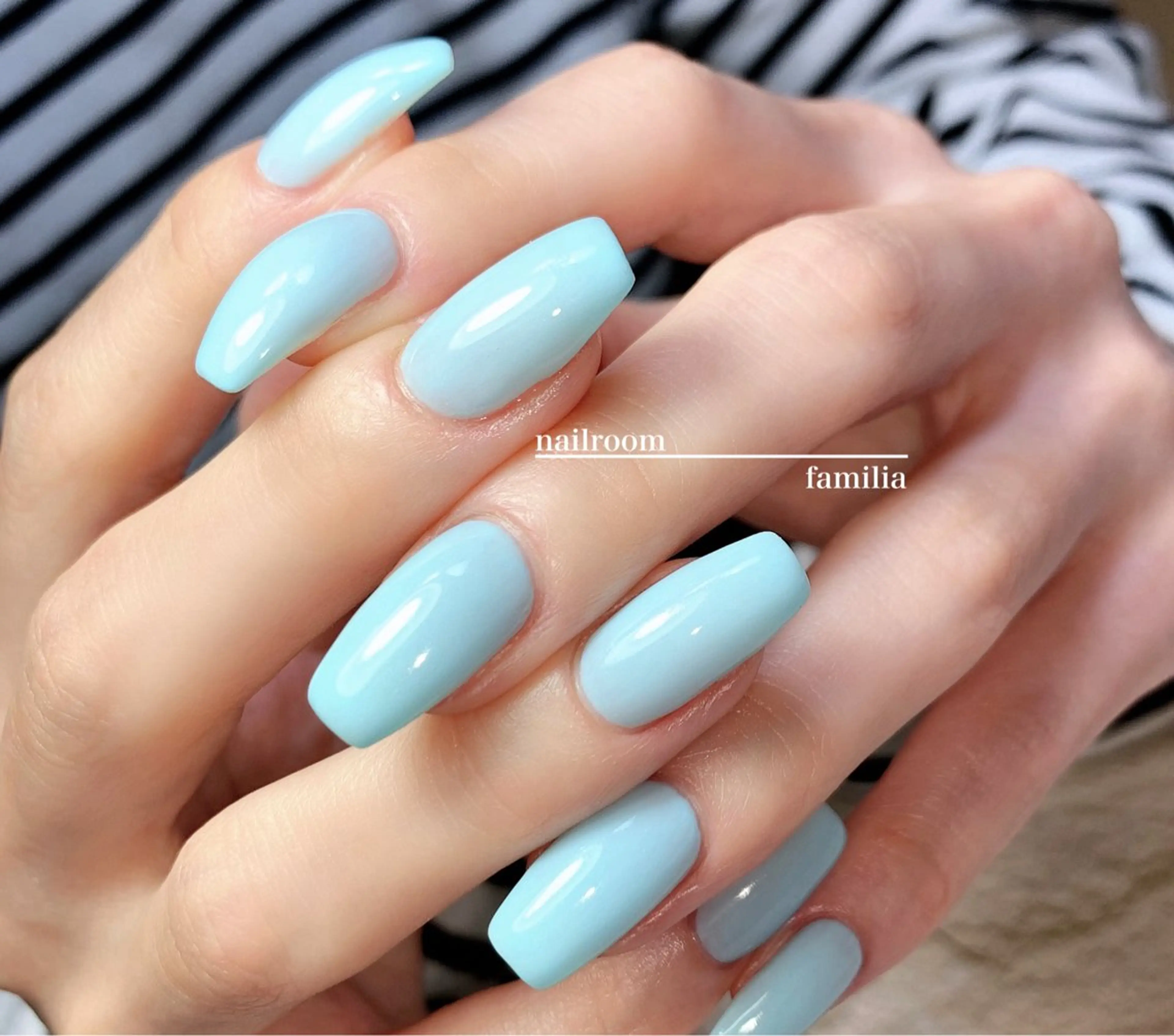ネイル ハンドネイル -nailroom- familiaのネイルデザイン