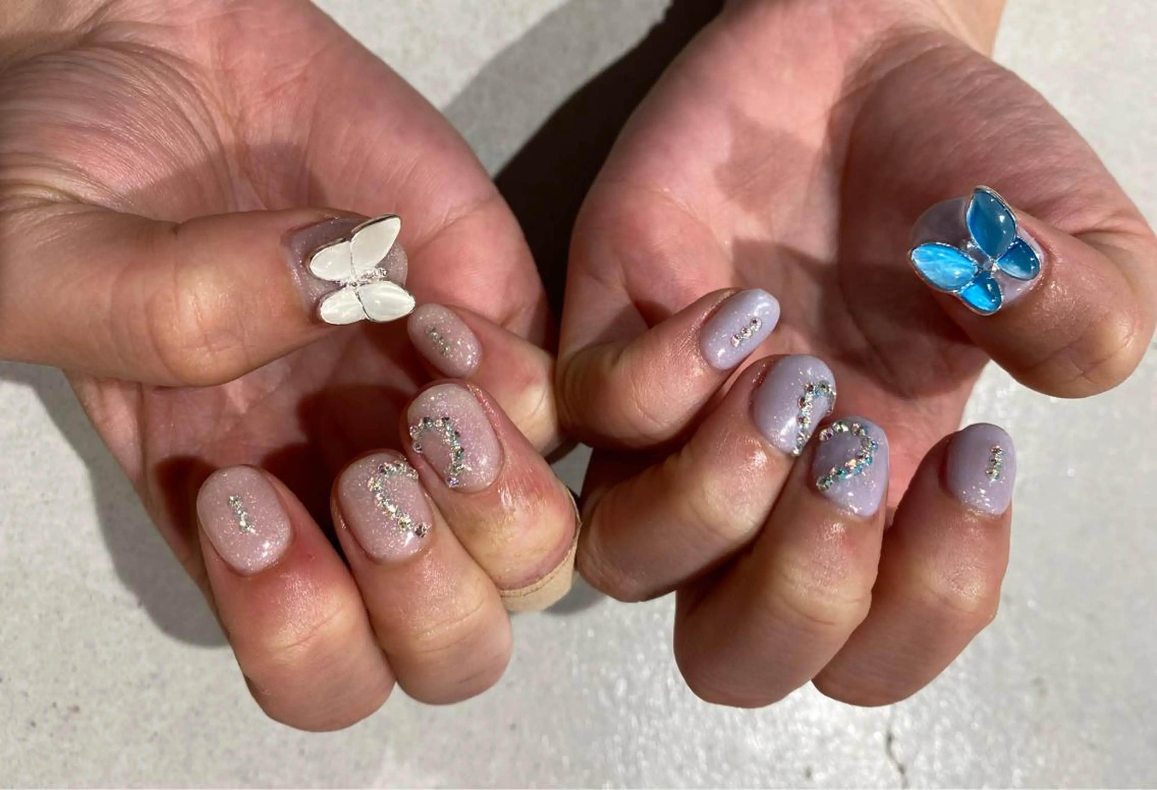 ショート ネイル Zir nail所属・zir nail💙 shikakuraのネイルデザイン