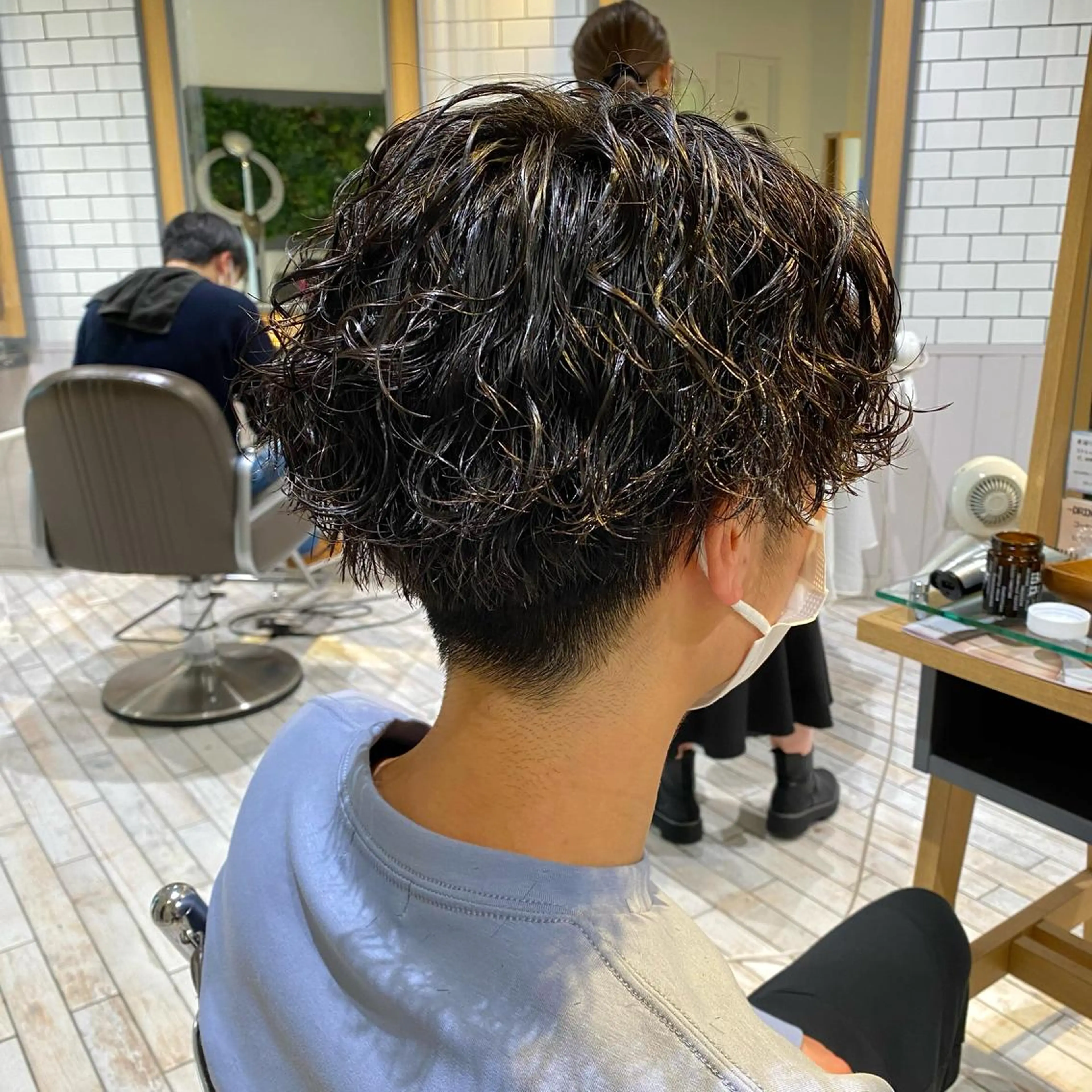 パーマ カット パーマ 神奈川大学最寄り白楽 三本松巧のヘアスタイル