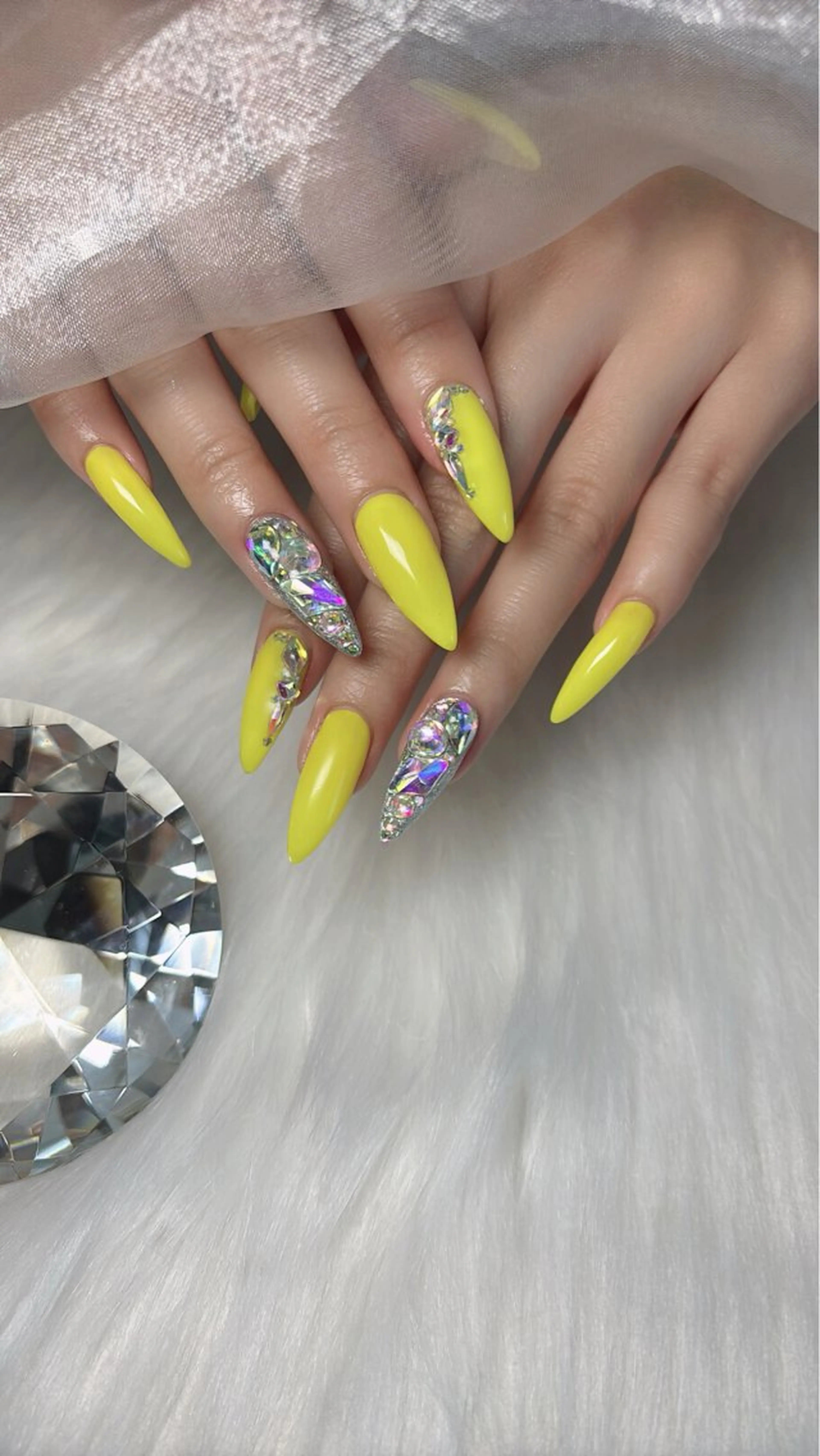 ネイル ロングネイル ハンドネイル salon de belnetta所属・kayo 💅のネイルデザイン