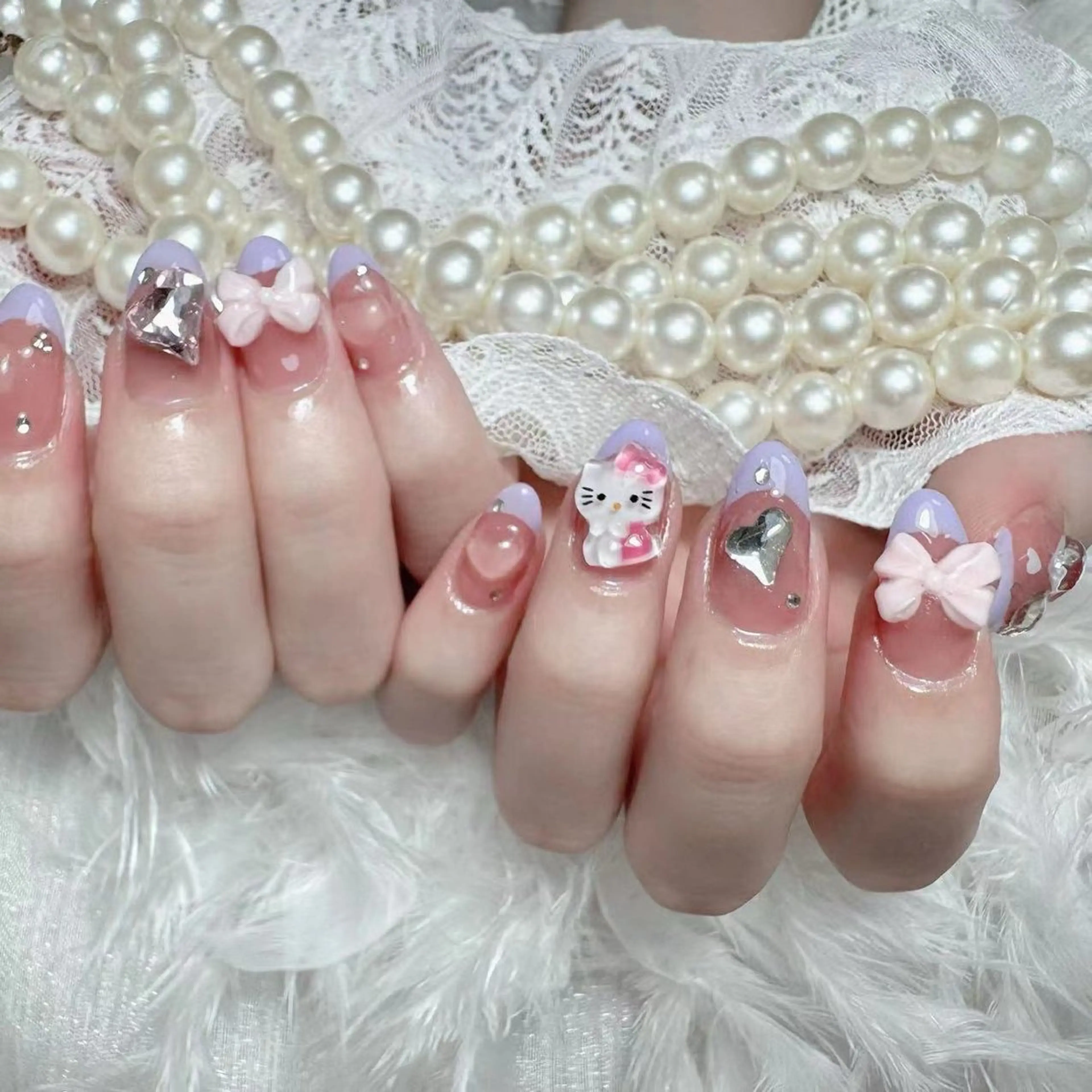 ネイル アートネイル オーロラネイル ガーリー キラキラネイル 韓国ネイル Diamond NAIL✨のネイルデザイン