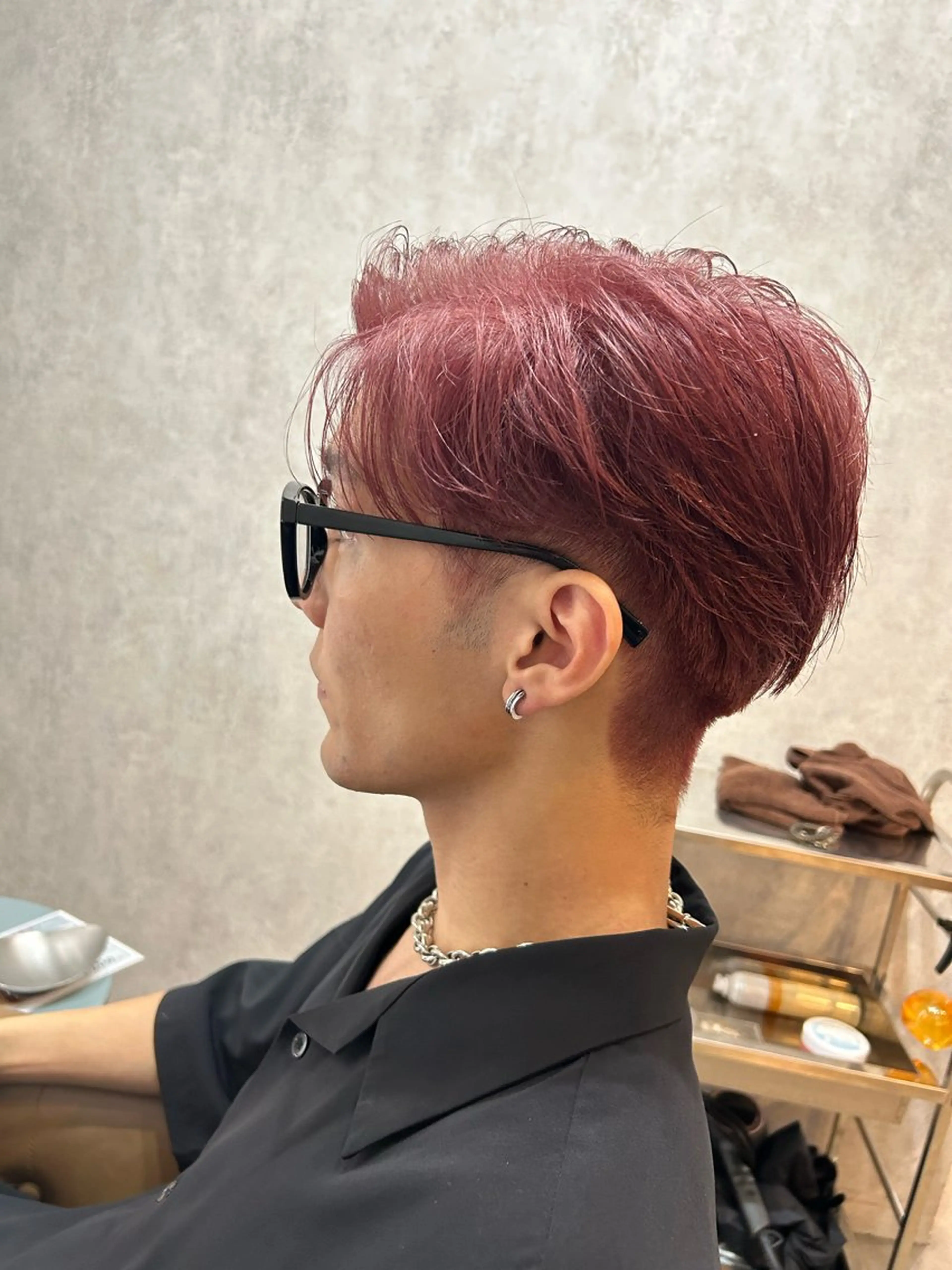 ミディアム カラー ブリーチ 透明感カラー ブリーチなしカラー ピンクカラー ヘアカラー Atmos sunny terrace所属・Kyota 野田美容師のヘアスタイル