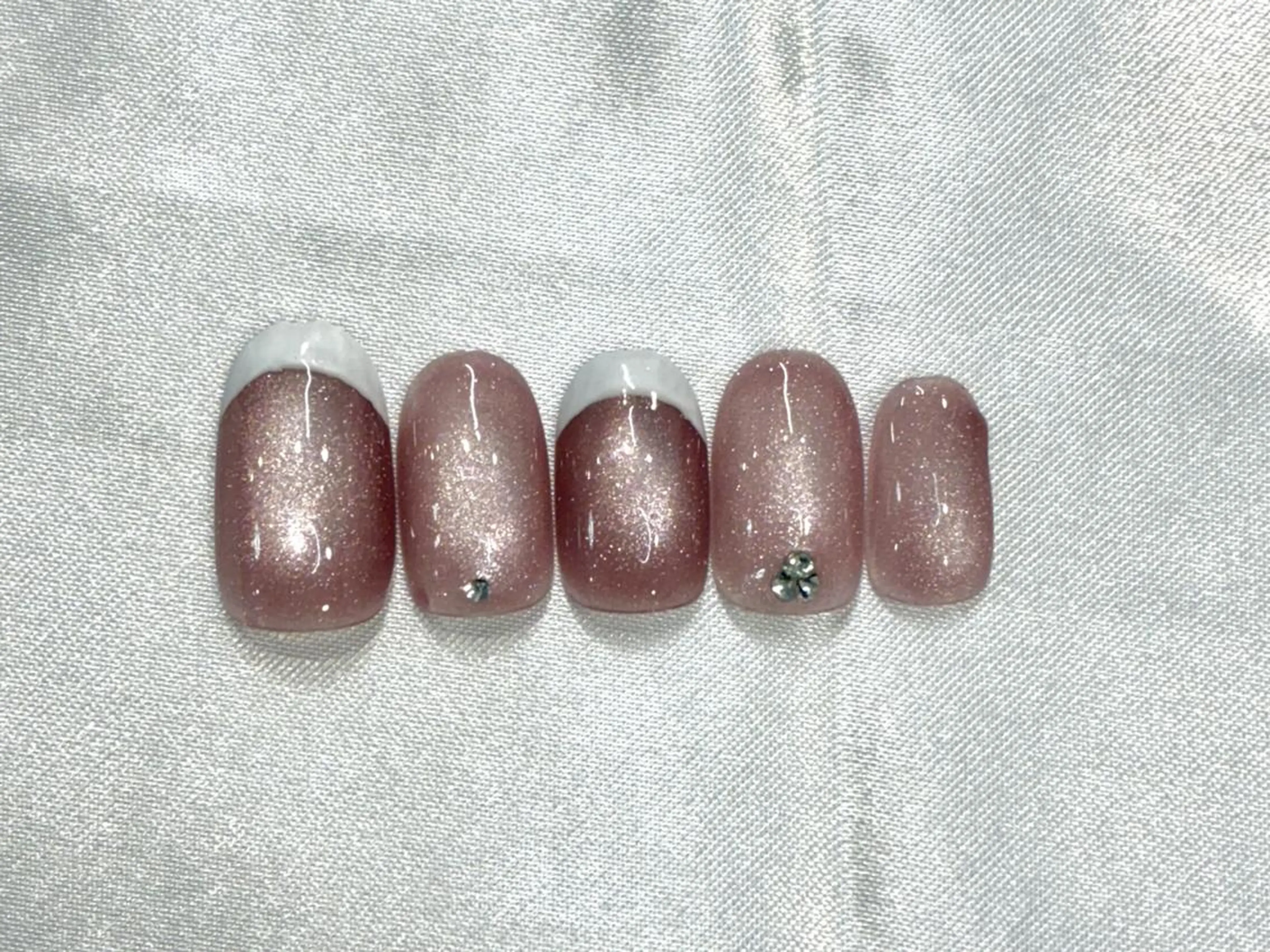 ネイル ハンドネイル 1アイ&ネイルサロン リスブラン銀座新富町のネイルデザイン