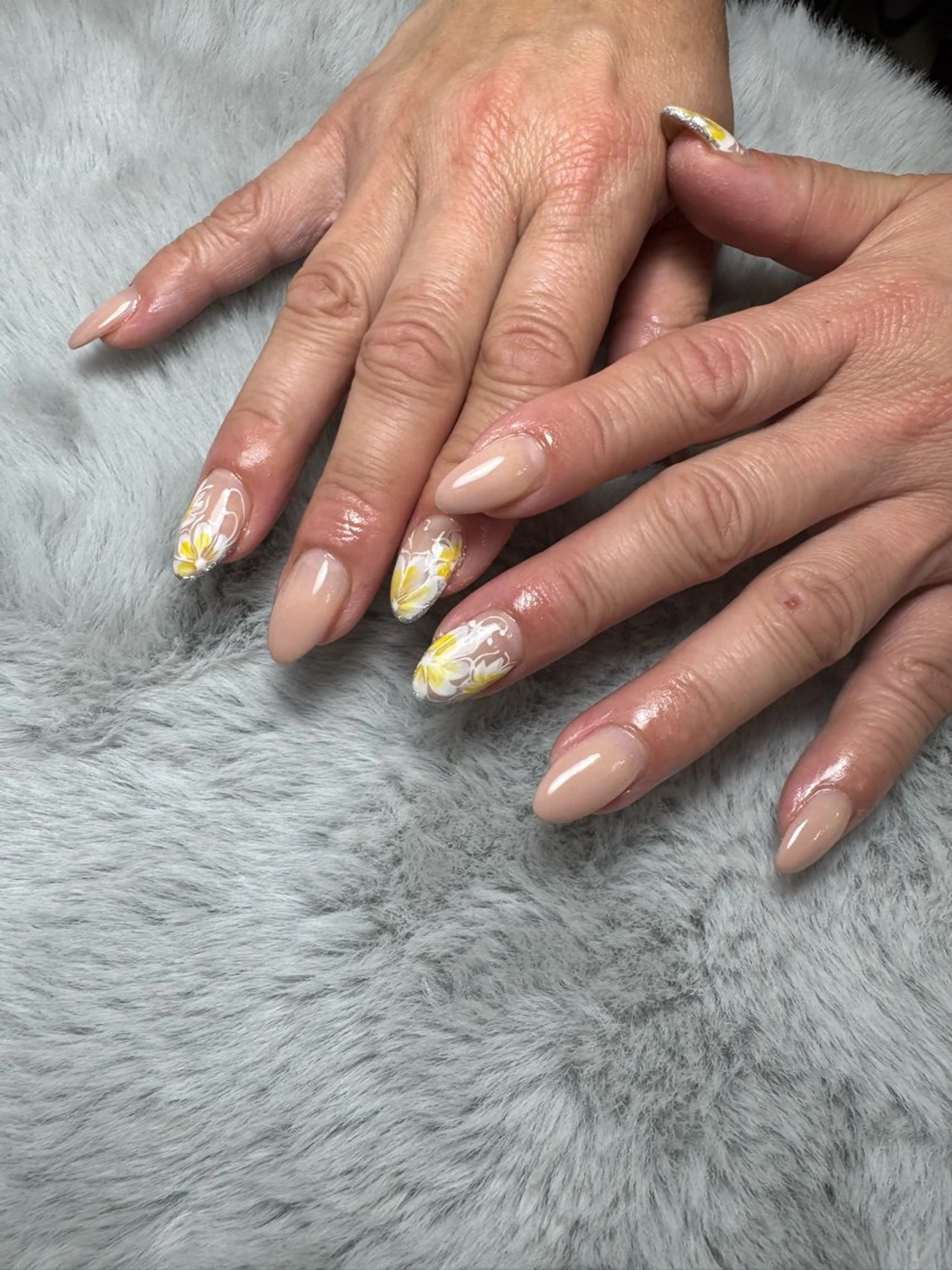 ネイル アートネイル ラメ(グリッター) ハンドネイル ハンドケア 凛-Nail Atelier RIN27-所属・立川 紋歌のネイルデザイン