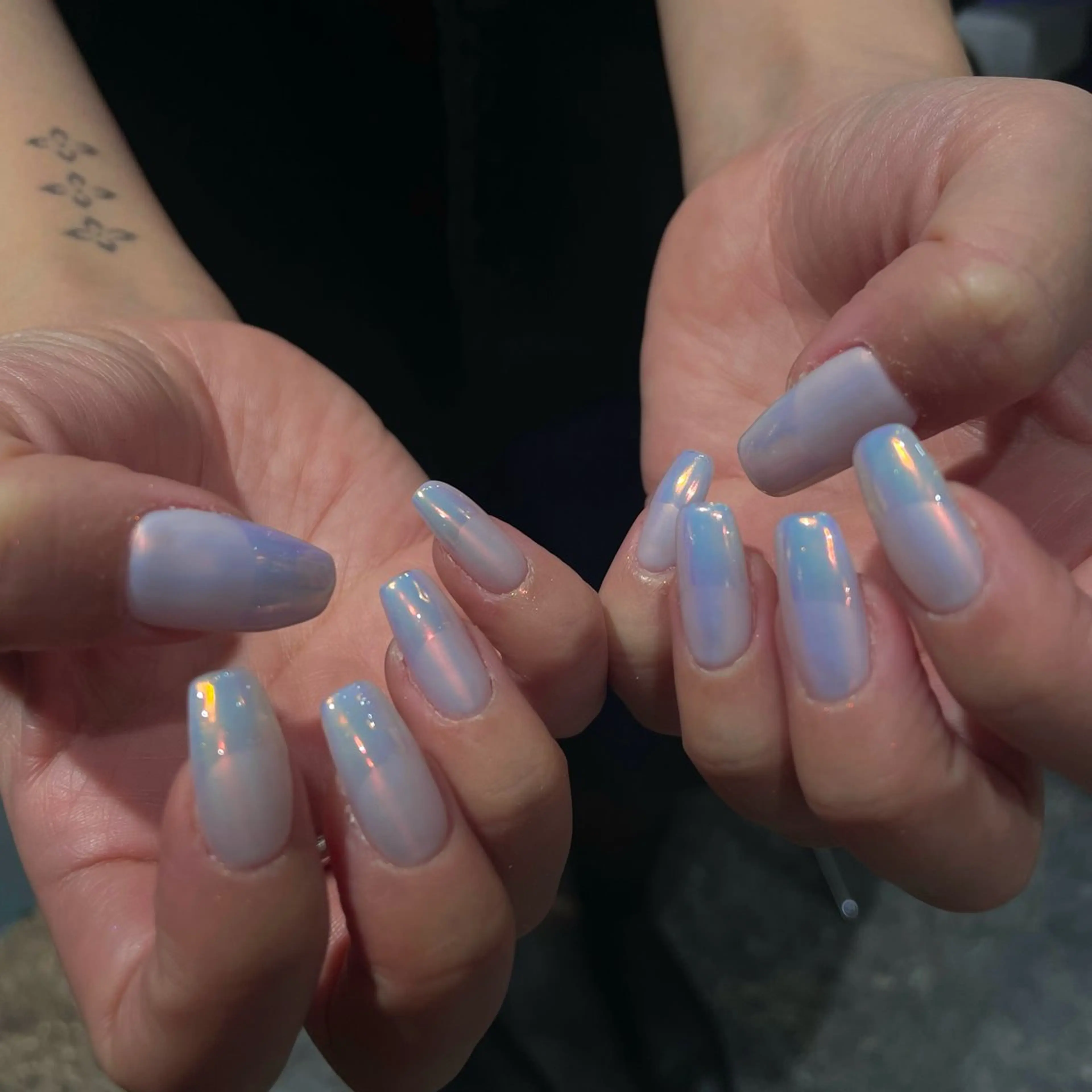 ネイル オーロラネイル ハンドネイル OAK中目黒 ネイリスト Nicoのネイルデザイン