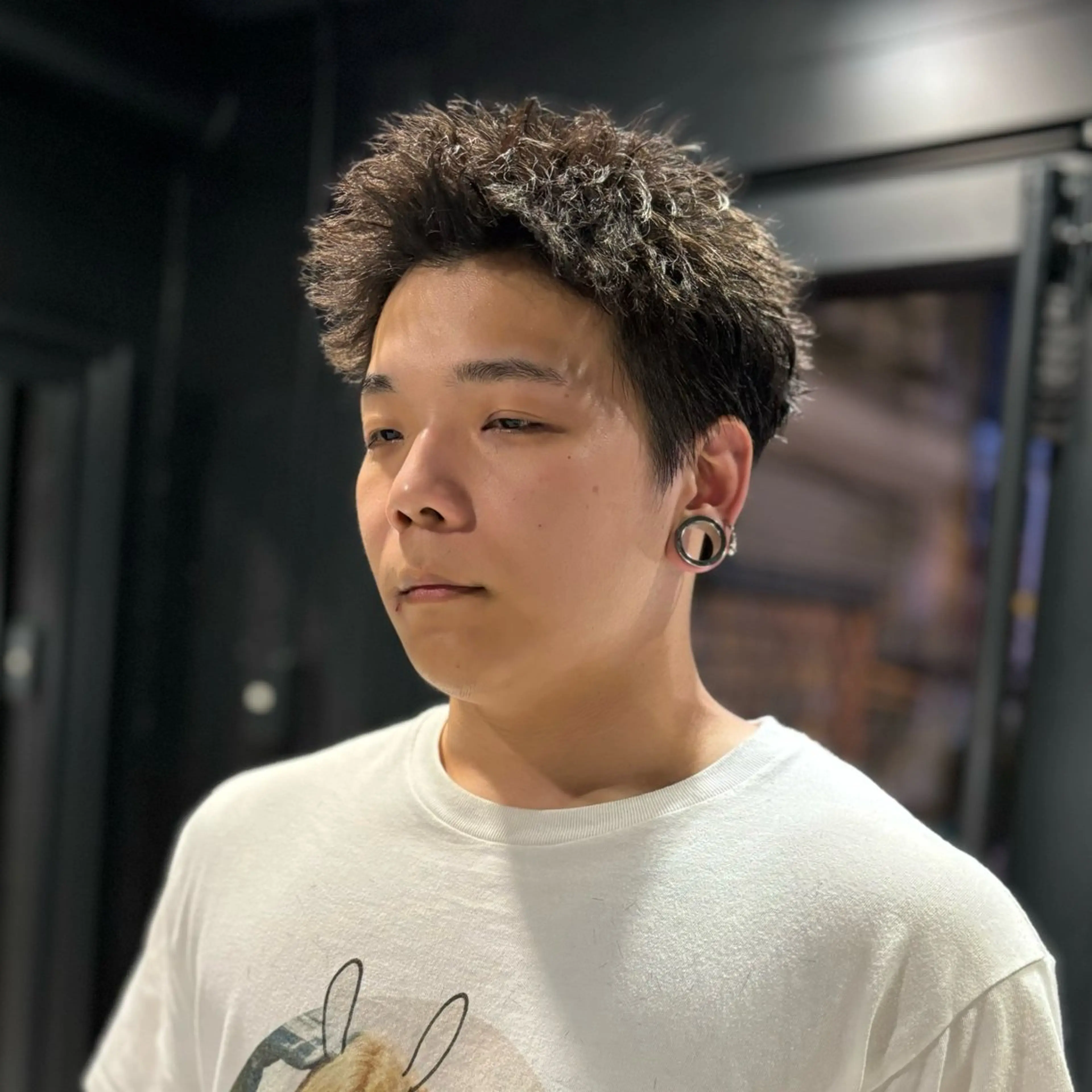 ショート パーマ メンズ スパイキーショート ショートヘア カット パーマ トリートメント ヘアセット スパイキーショート アメ村【戸兵吏駒】のヘアスタイル
