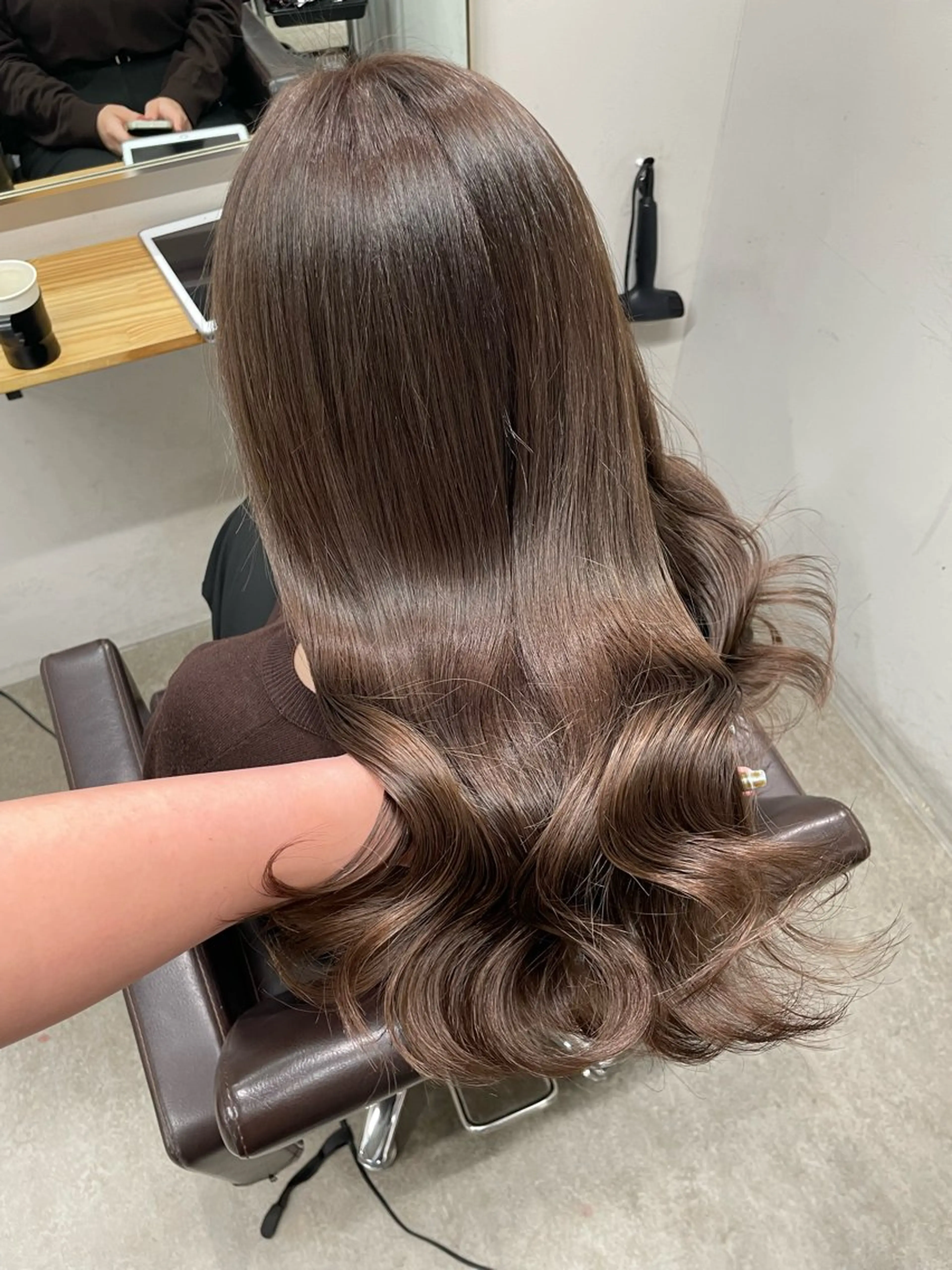 ロング カット ヘアカラー トリートメント REINA ISHIDOのヘアスタイル