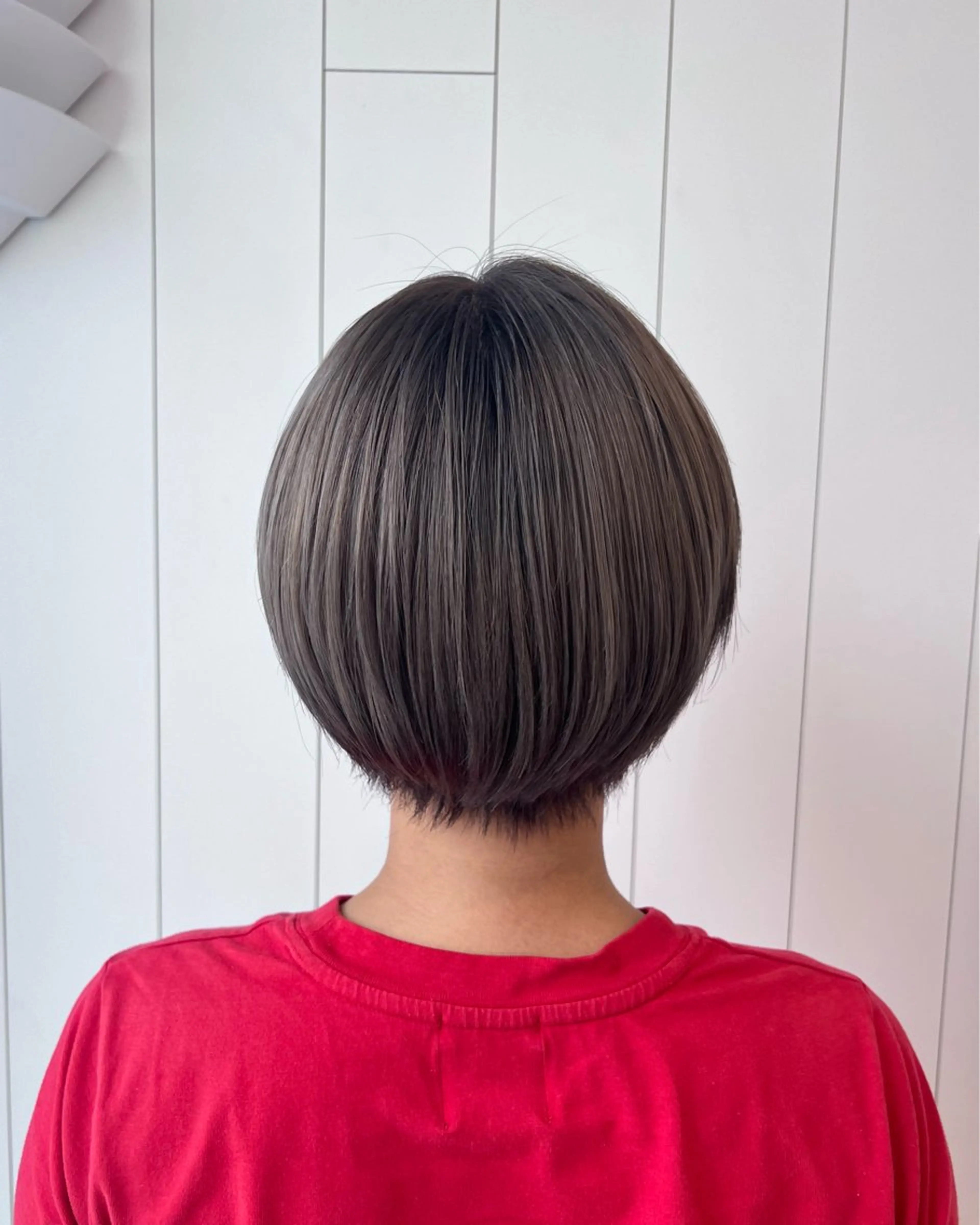 ショート ヘアカラー サラツヤ美髪矯正✨️ 平木亜美‪のヘアスタイル