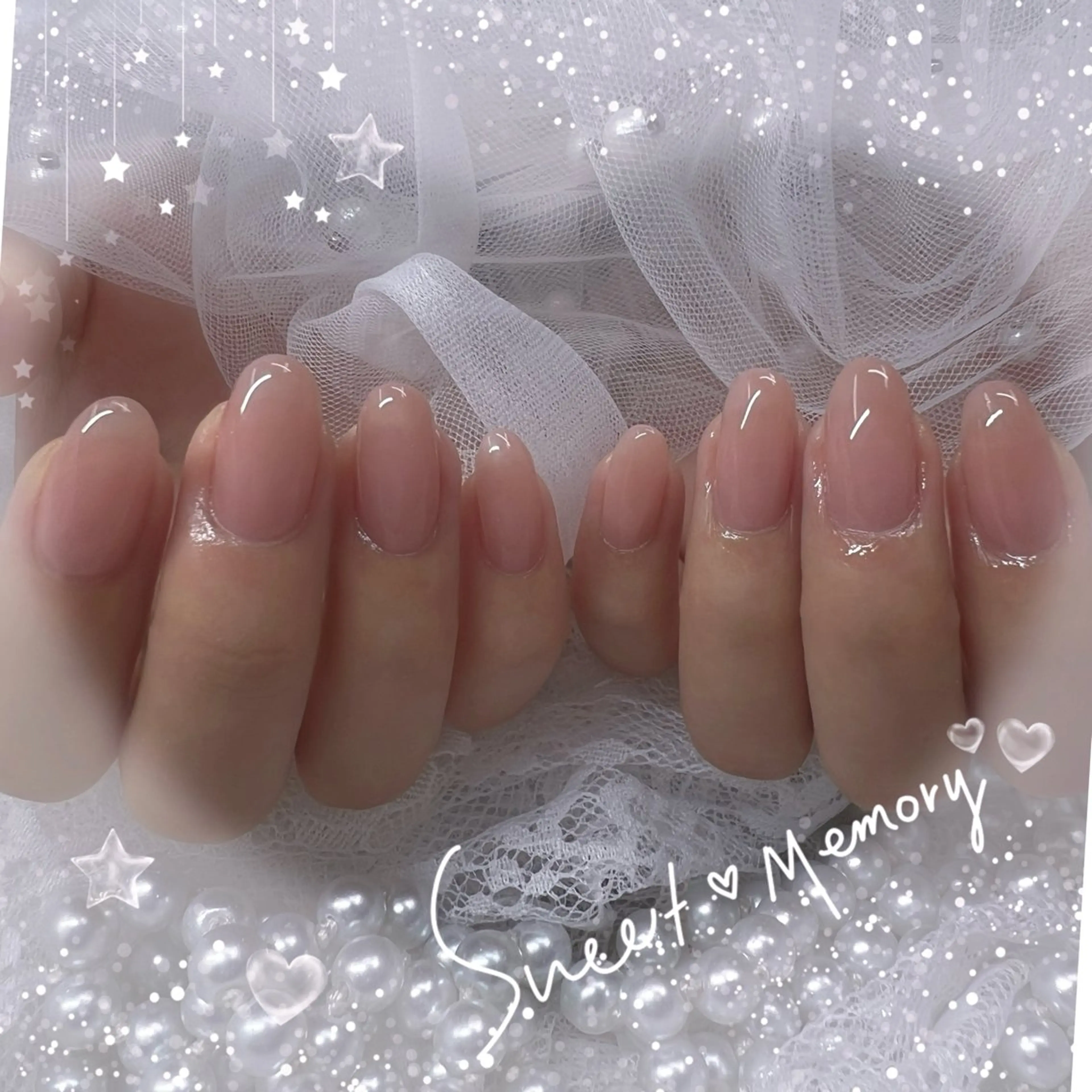 ネイル チークネイル フレンチネイル ガーリー ガラスフレンチ グラデーション ハンドネイル ハンドケア Chill Nailsalonのネイルデザイン