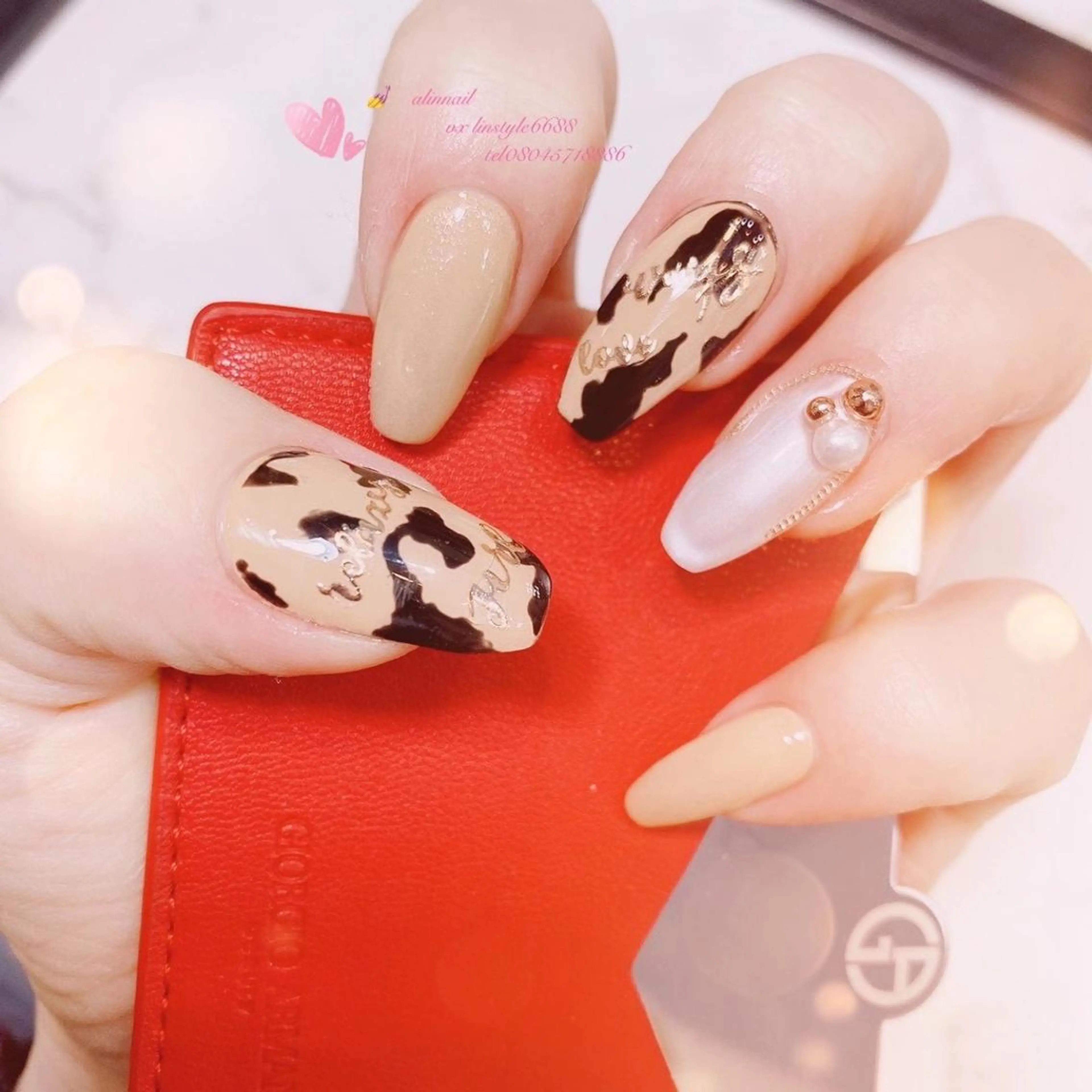 ネイル ハンドネイル ハンドケア ネイルサロン 9Carats神田のネイルデザイン